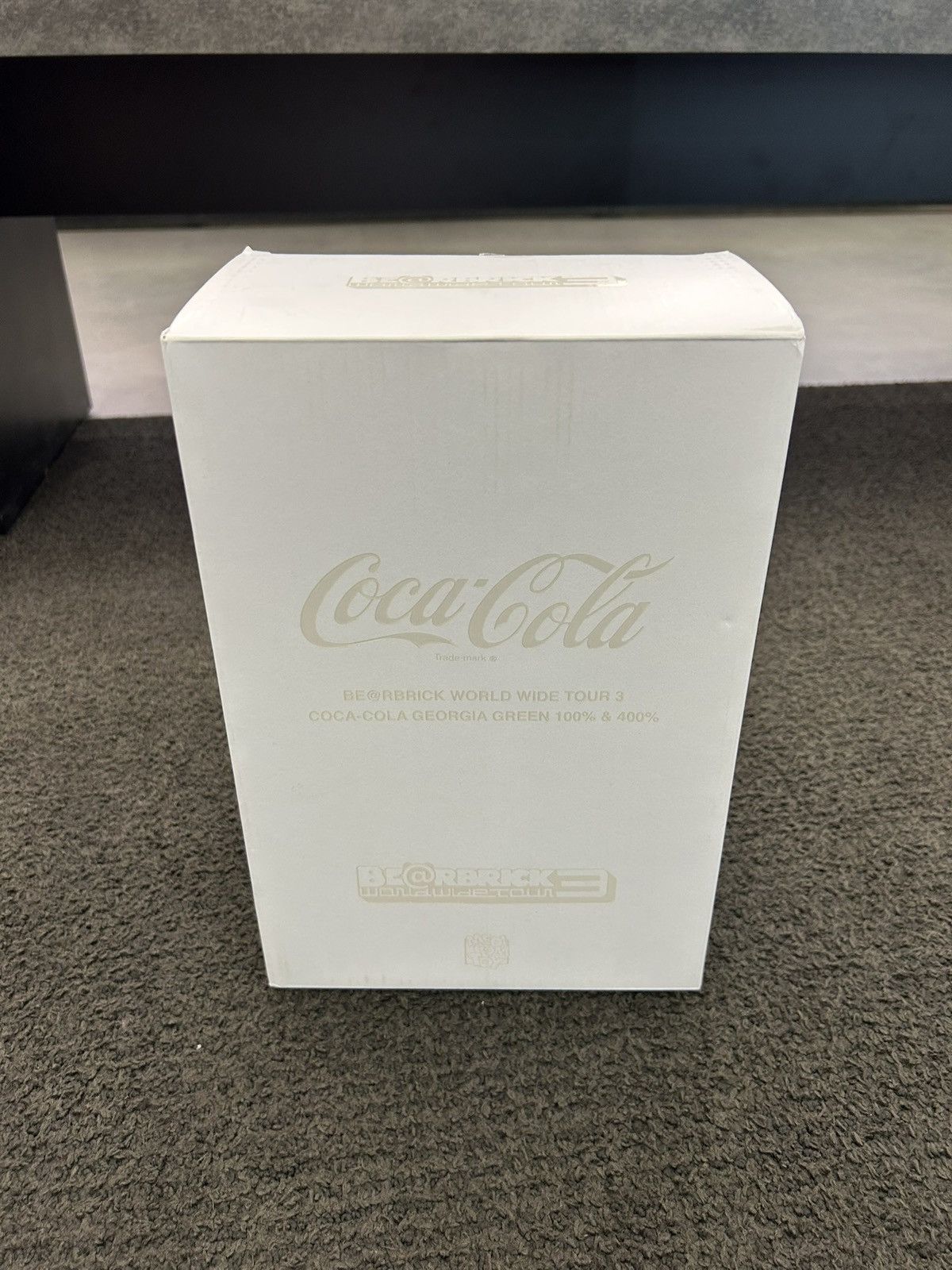 Coca Cola × Medicom Toy Bearbrick x Coca-Cola Georgia Green 100% & 400% Set Size ONE SIZE - 4 Thumbnail