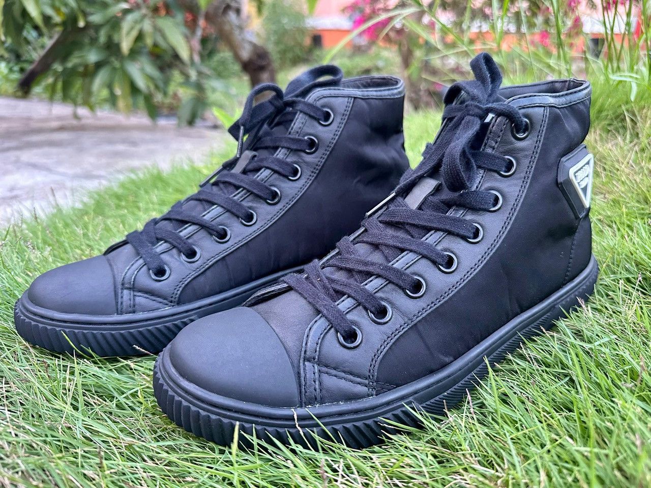 Prada Authentic Prada Stratus High-Top Lace Up Men Sneakers Size US 8 / EU 41 - 1 Thumbnail