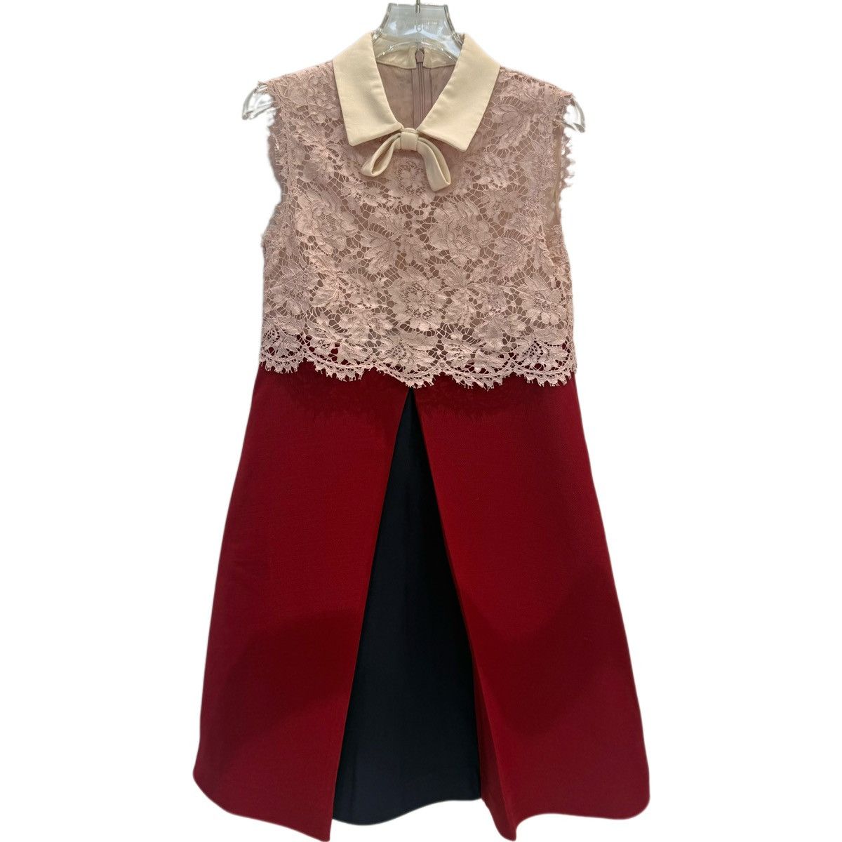 Valentino Valentino Floral Lace Patch Lapel Sleeveless Dress K26WX Size M / US 6-8 / IT 42-44 - 1 Thumbnail