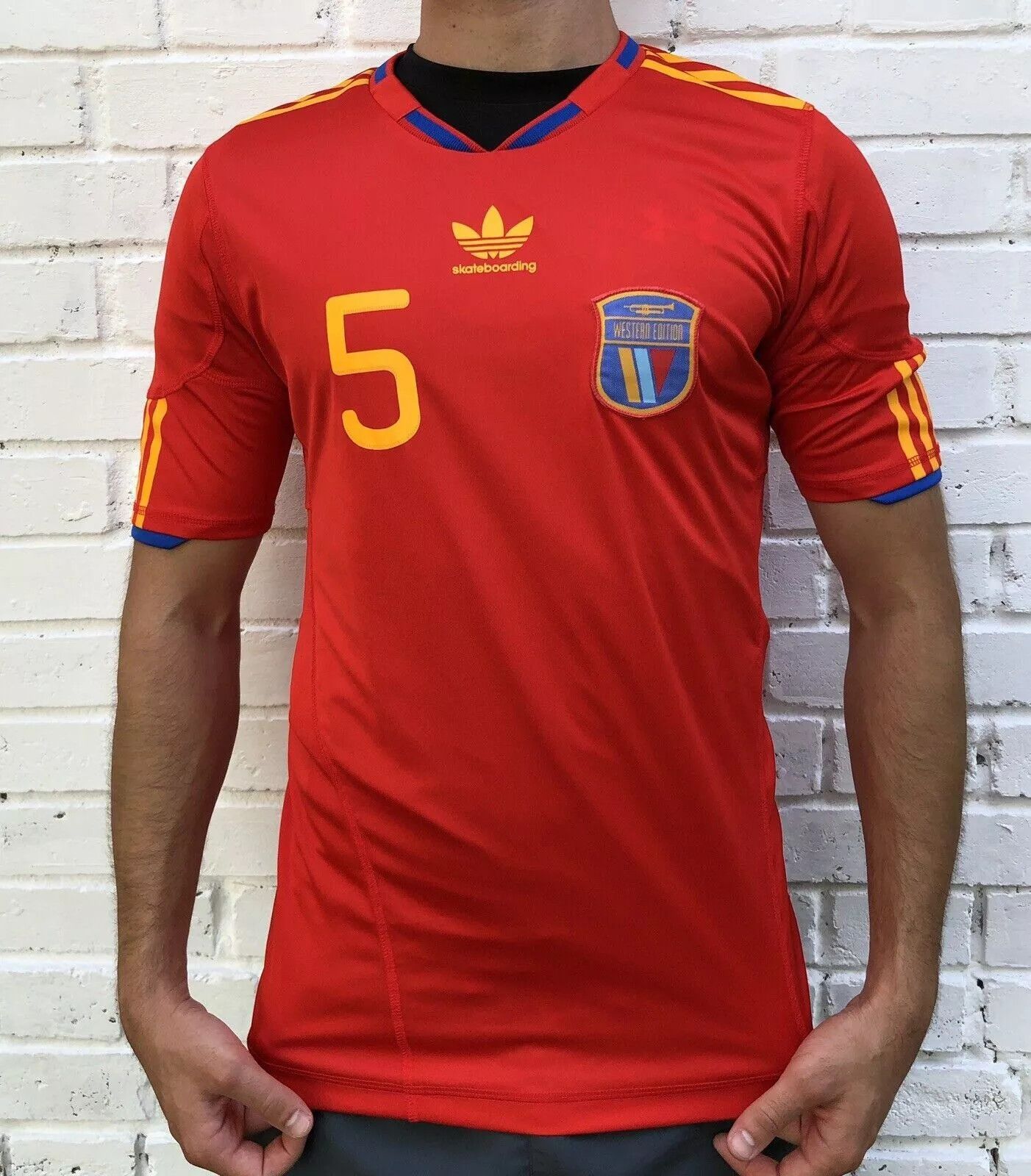 Adidas Adidas Western Edition Raul Navarro Skateboarding Spain Size US S / EU 44-46 / 1 - 1 Thumbnail