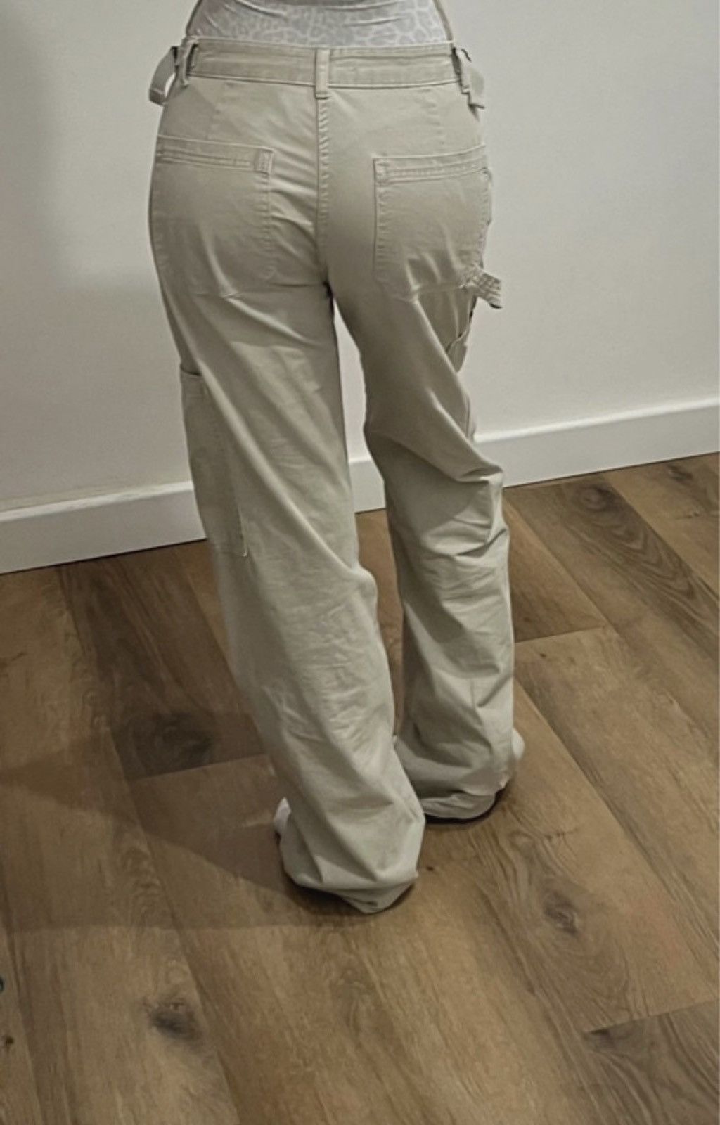 Pull & Bear Grey cargo model pants with medium waist Size 26" / US 2 / IT 38 - 4 Thumbnail