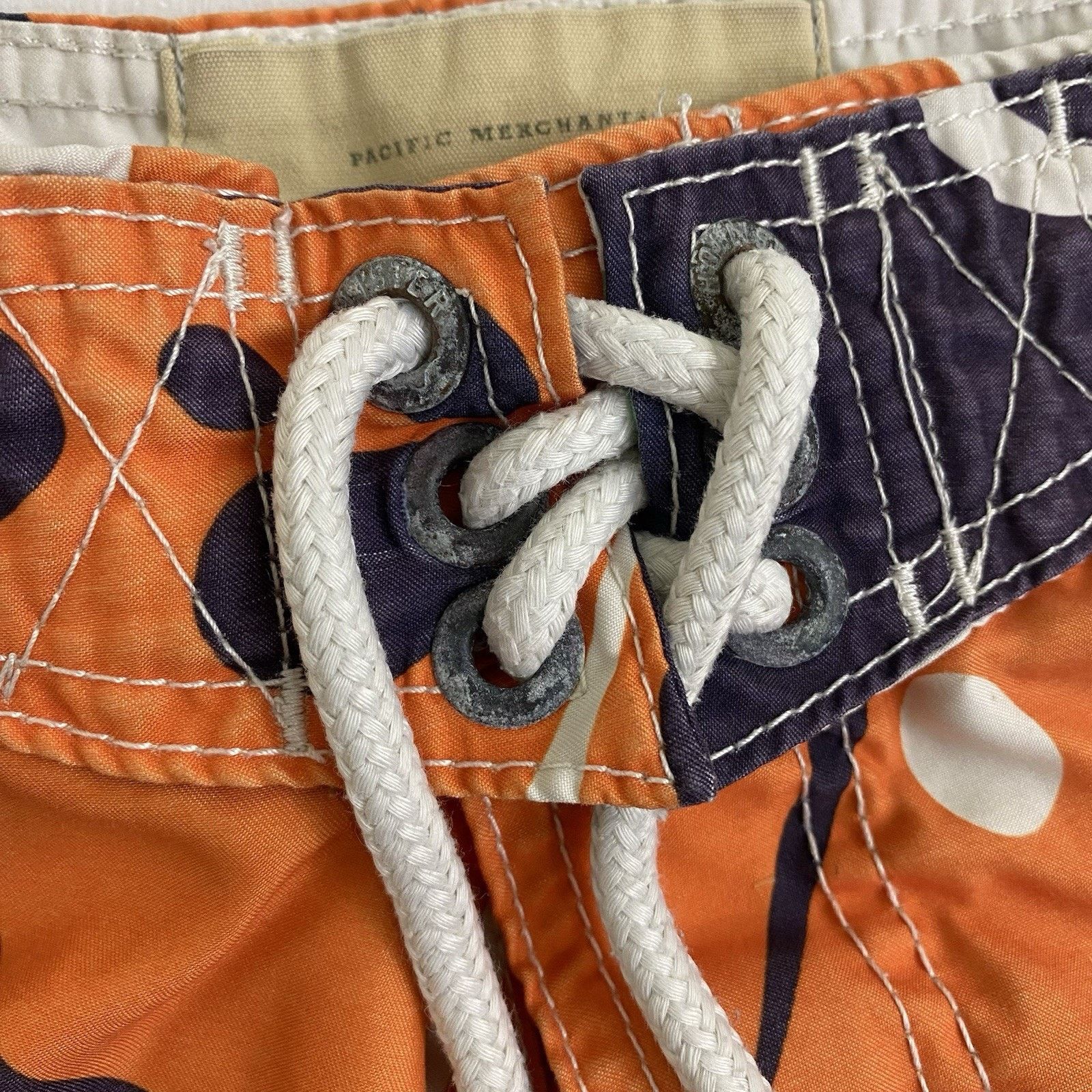 Hollister Hollister Men's Swim Shorts Mens M Tropical Drawstring Size US 32 / EU 48 - 7 Thumbnail