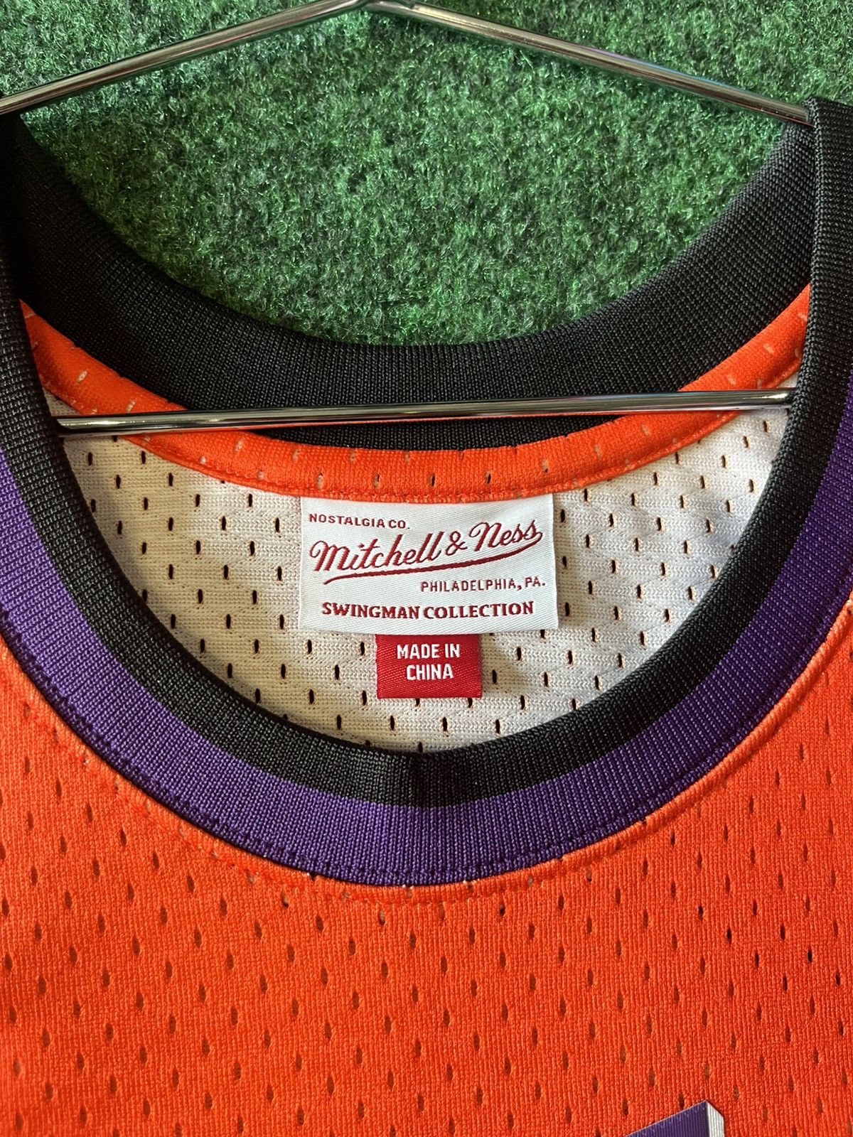 Mitchell & Ness STEVE NASH MITCHELL & NESS 96-97 HARDWOOD CLASSICS JERSEY Size US M / EU 48-50 / 2 - 3 Thumbnail