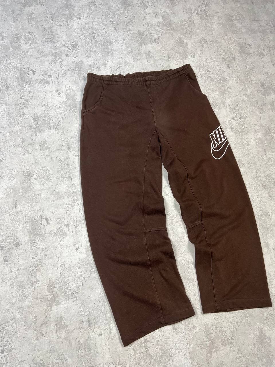 Nike Vintage Nike Y2K Brown Baggy Sweatpants Size XL Size US 37 - 3 Thumbnail