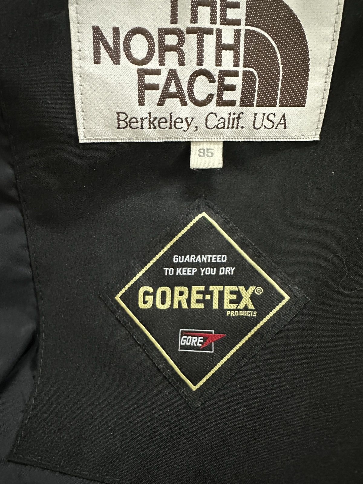The North Face The North Face Gore-Tex Technical Outdoor Jacket Size US M / EU 48-50 / 2 - 19 Thumbnail