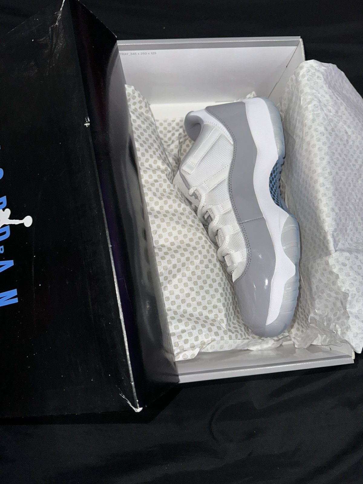 Jordan Brand Jordan 11 low cement grey 👽 DS Size US 10 / EU 43 - 9 Thumbnail