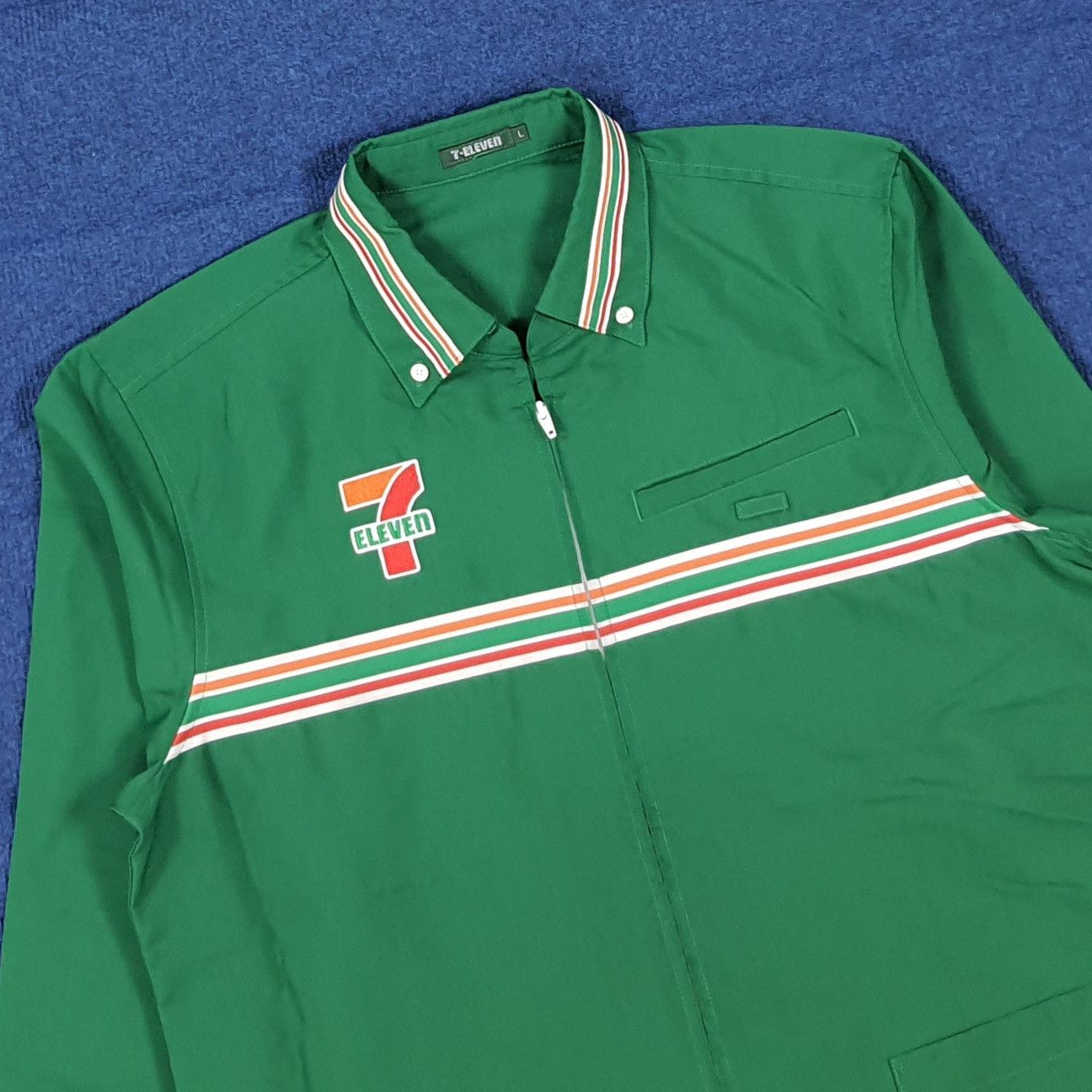 Japanese Brand VINTAGE Japanese 7-Eleven Employee Uniform Work Jacket E1A23 Size US M / EU 48-50 / 2 - 4 Thumbnail