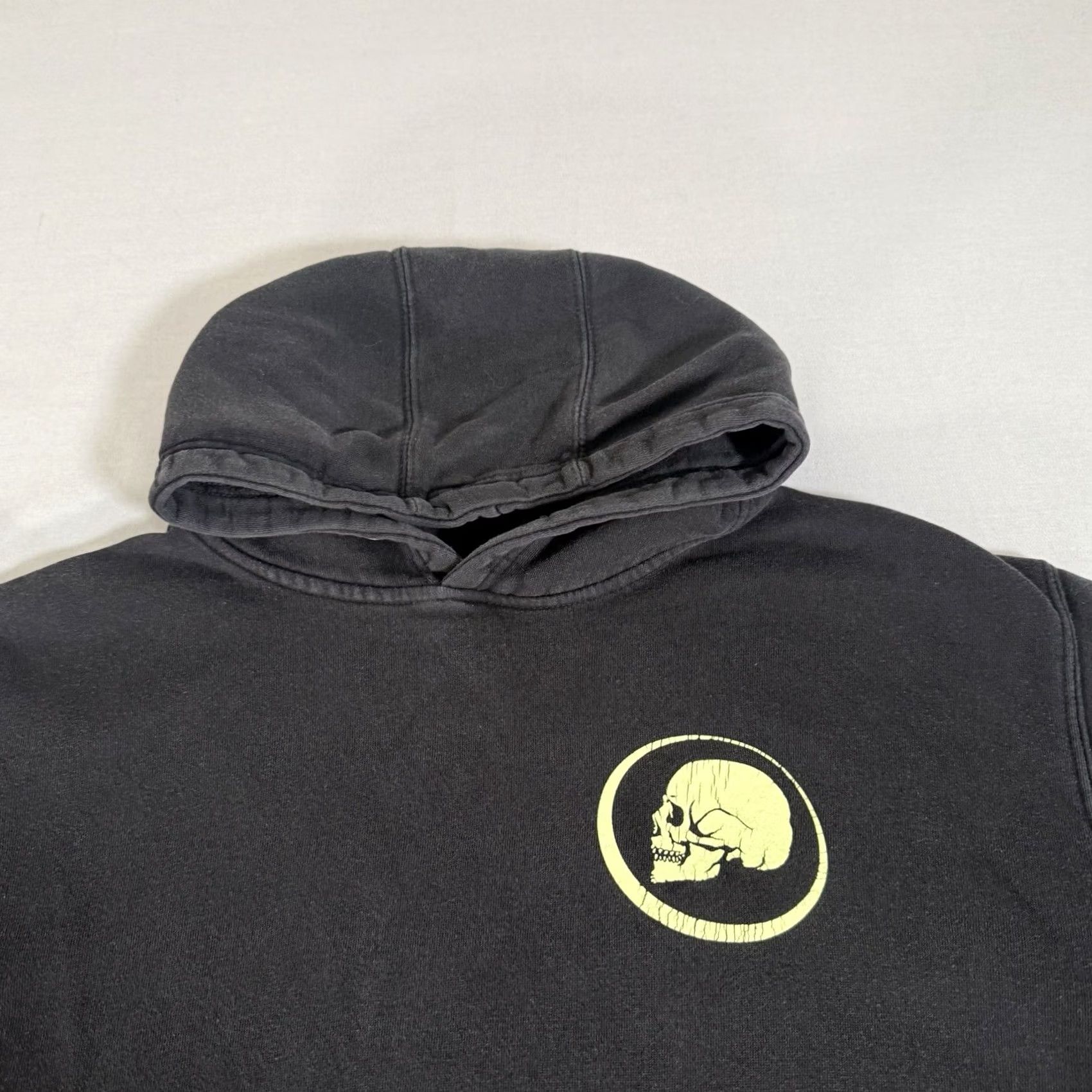 Vintage Dead On A Sunday Hoodie Mens L Black Logo Pullover Concert Rock Band Fall Winter Spring Sleeve Long Sweatshirt Size US L / EU 52-54 / 3 - 5 Thumbnail