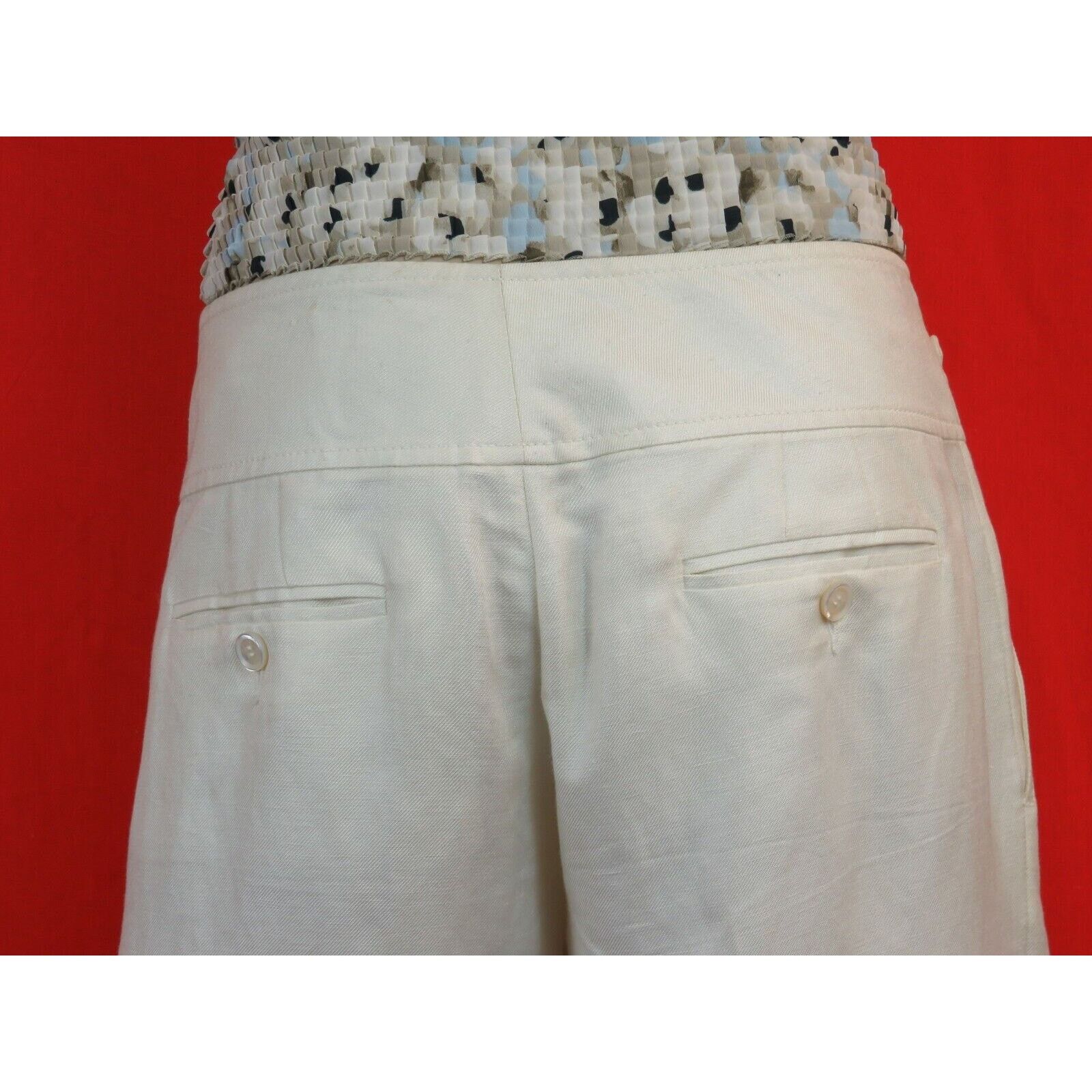 Gucci GUCCI OFF WHITE LINEN BELTED GOLD 2 X BUCKLE SHORTS 38 IT Size 30" / US 8 / IT 44 - 8 Thumbnail