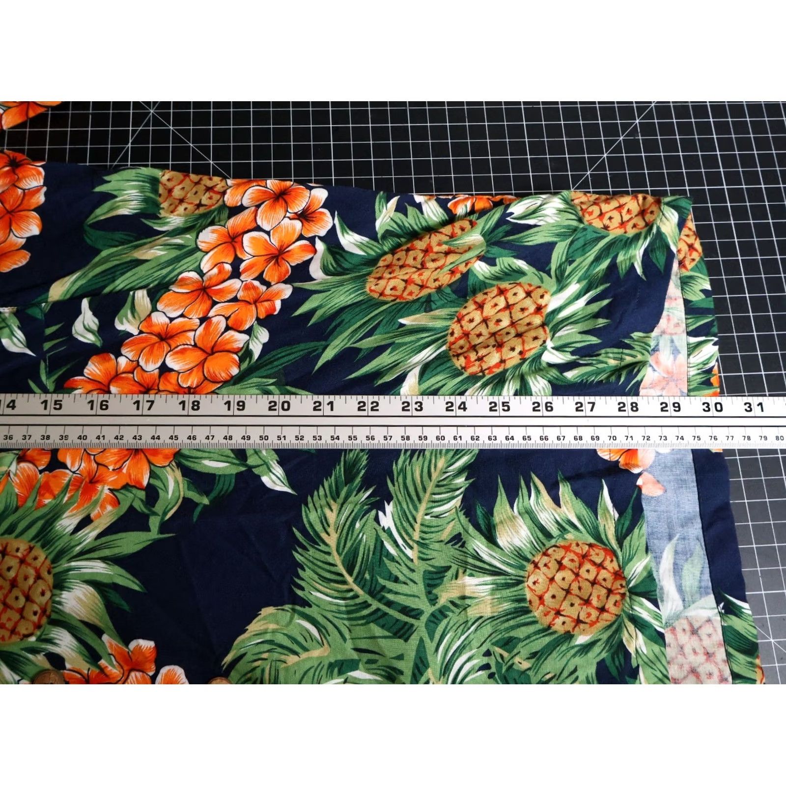 Vintage Kennington Loop Collar Shirt Men's XL Blue Pineapple Floral Rayon VTG 80s Size US XL / EU 56 / 4 - 6 Thumbnail
