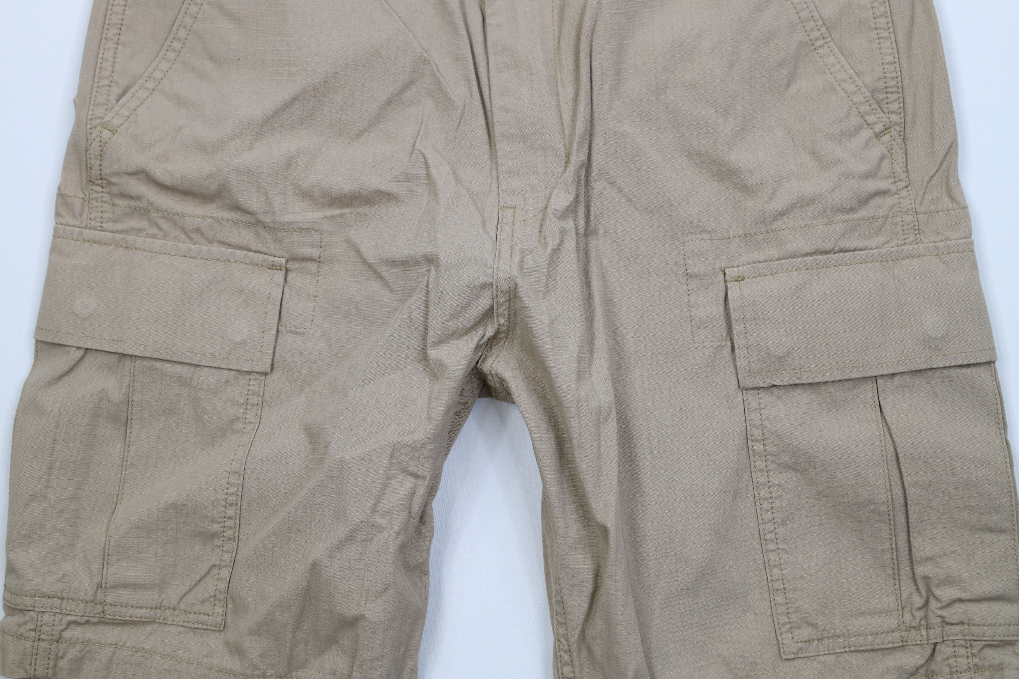 Levi's Vintage Y2K Levis Baggy Cargo Shorts Beige Khaki Cotton Size US 32 / EU 48 - 3 Thumbnail