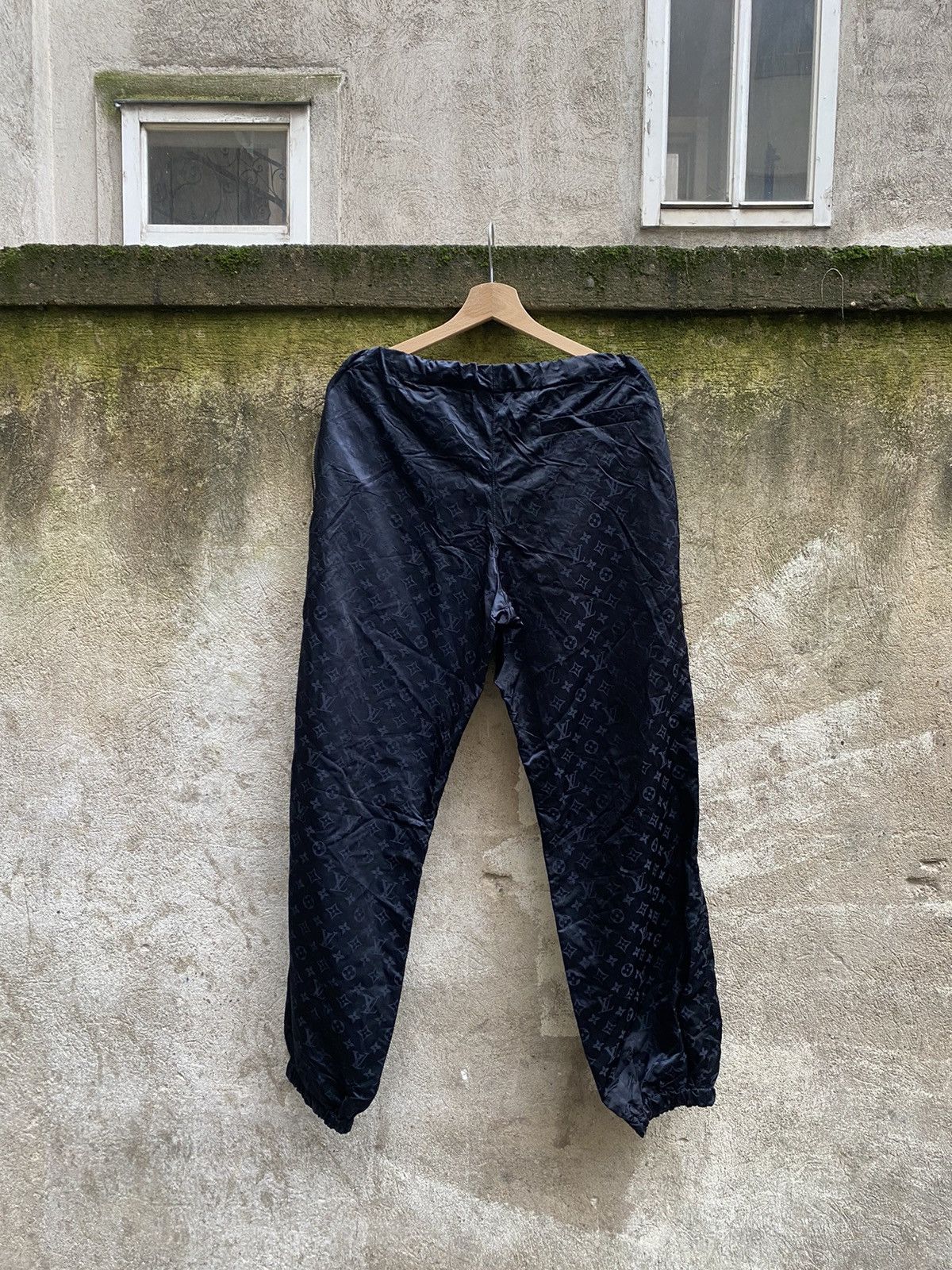 Louis Vuitton Louis Vuitton Monogram For Japan Only Pants Size US 34 / EU 50 - 5 Thumbnail