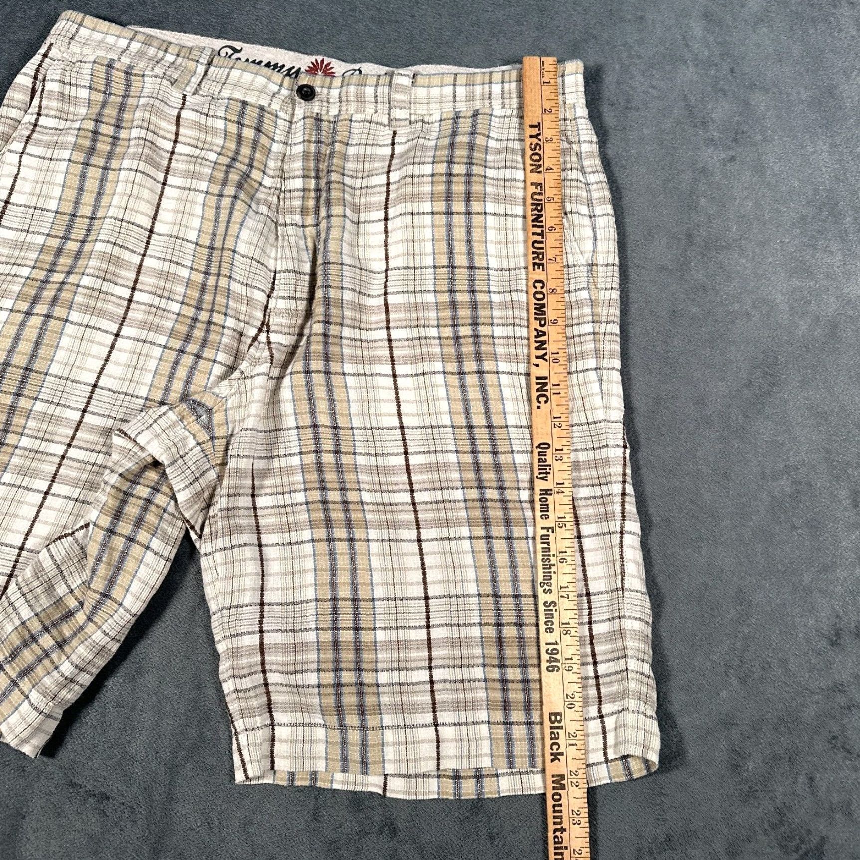 Tommy Bahama VINTAGE Tommy Bahama Shorts Mens 36 Chino Casual Linen Silk Plaid Beach Summer Outdoor Men Size US 36 / EU 52 - 4 Thumbnail