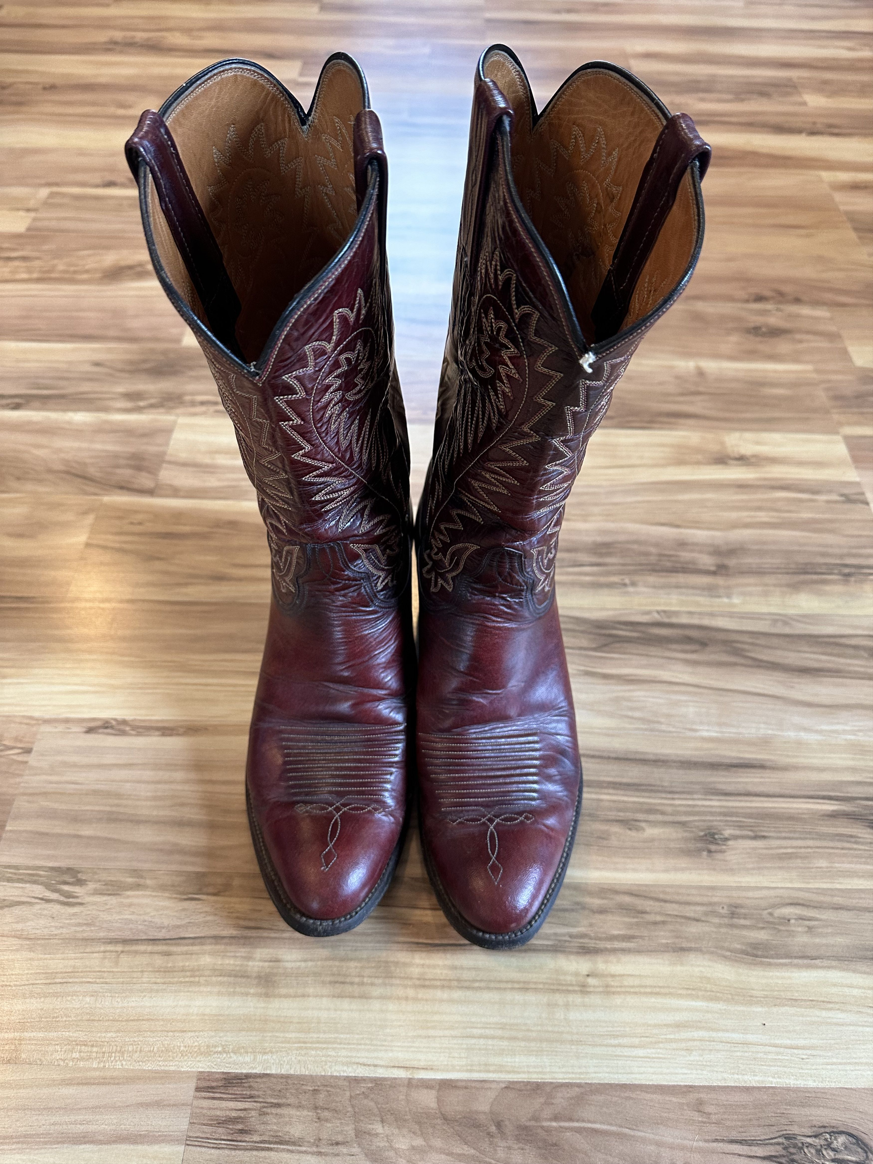 Vintage Vintage Cherry Red Cowboy Boots Size US 8.5 / EU 41-42 - 1 Thumbnail