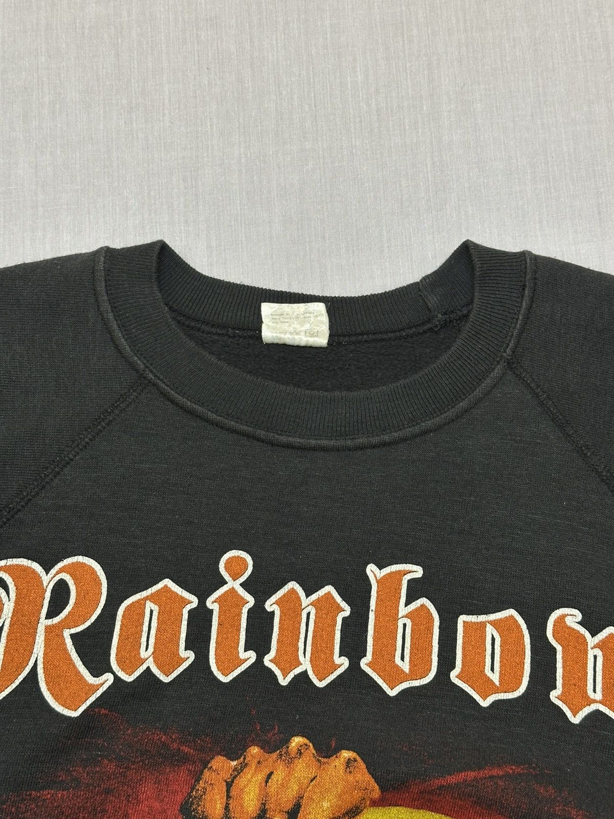 Band Tees vintage Ritchie Blackmore's Rainbow Rising album sweatshirt. Size US M / EU 48-50 / 2 - 7 Thumbnail