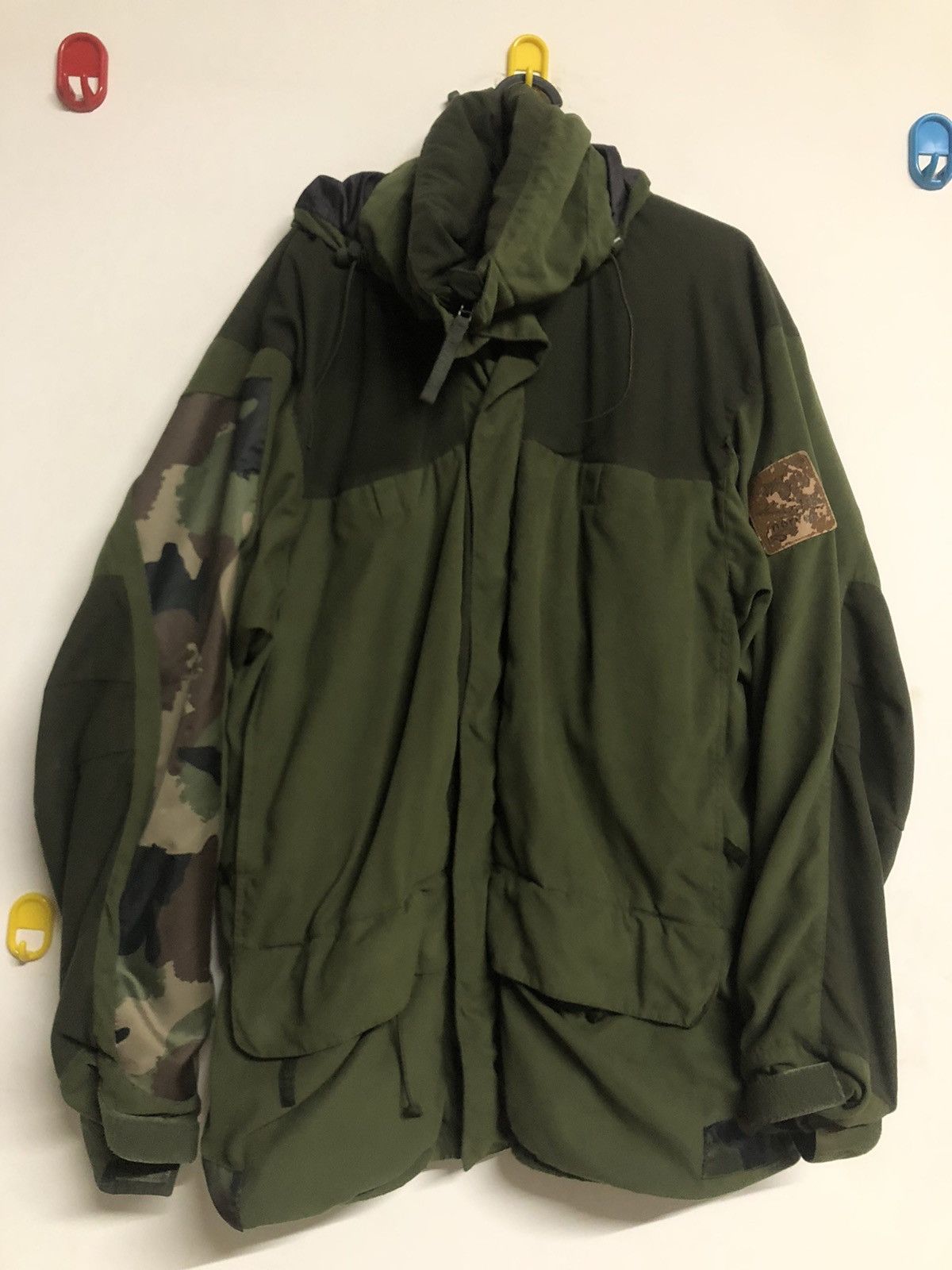 Outdoor Life Norrona Finnskogen military multi pocket gore-tex jacket ...