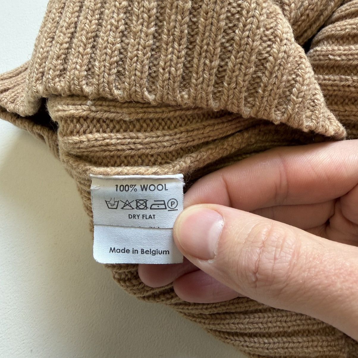 Dries Van Noten Camel Ribbed Knit Boxy Wool Sweater Size US M / EU 48-50 / 2 - 11 Thumbnail