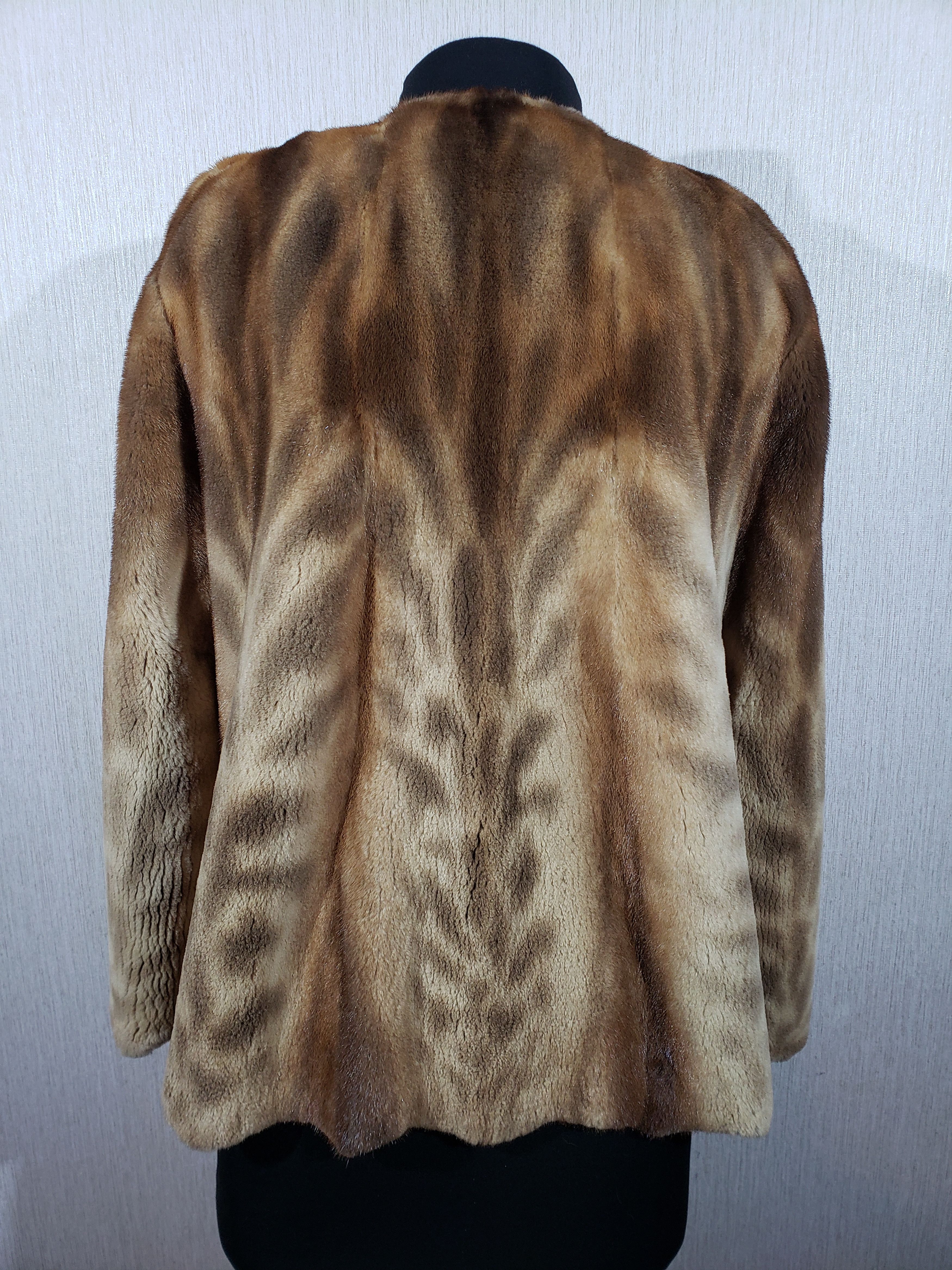 Other Stylish women's mink coat. Size XL / US 12-14 / IT 48-50 - 5 Thumbnail