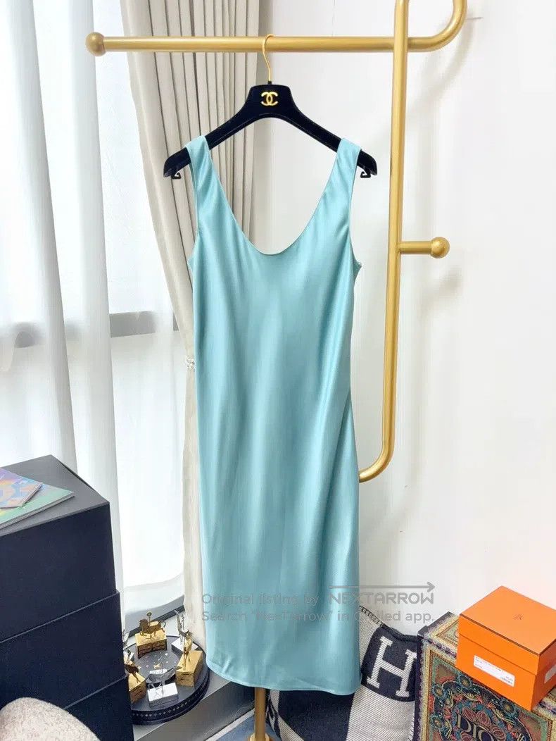 Chanel Chanel 23P high-end handicraft workshop lake blue silk sle Size S / US 4 / IT 40 - 1 Thumbnail