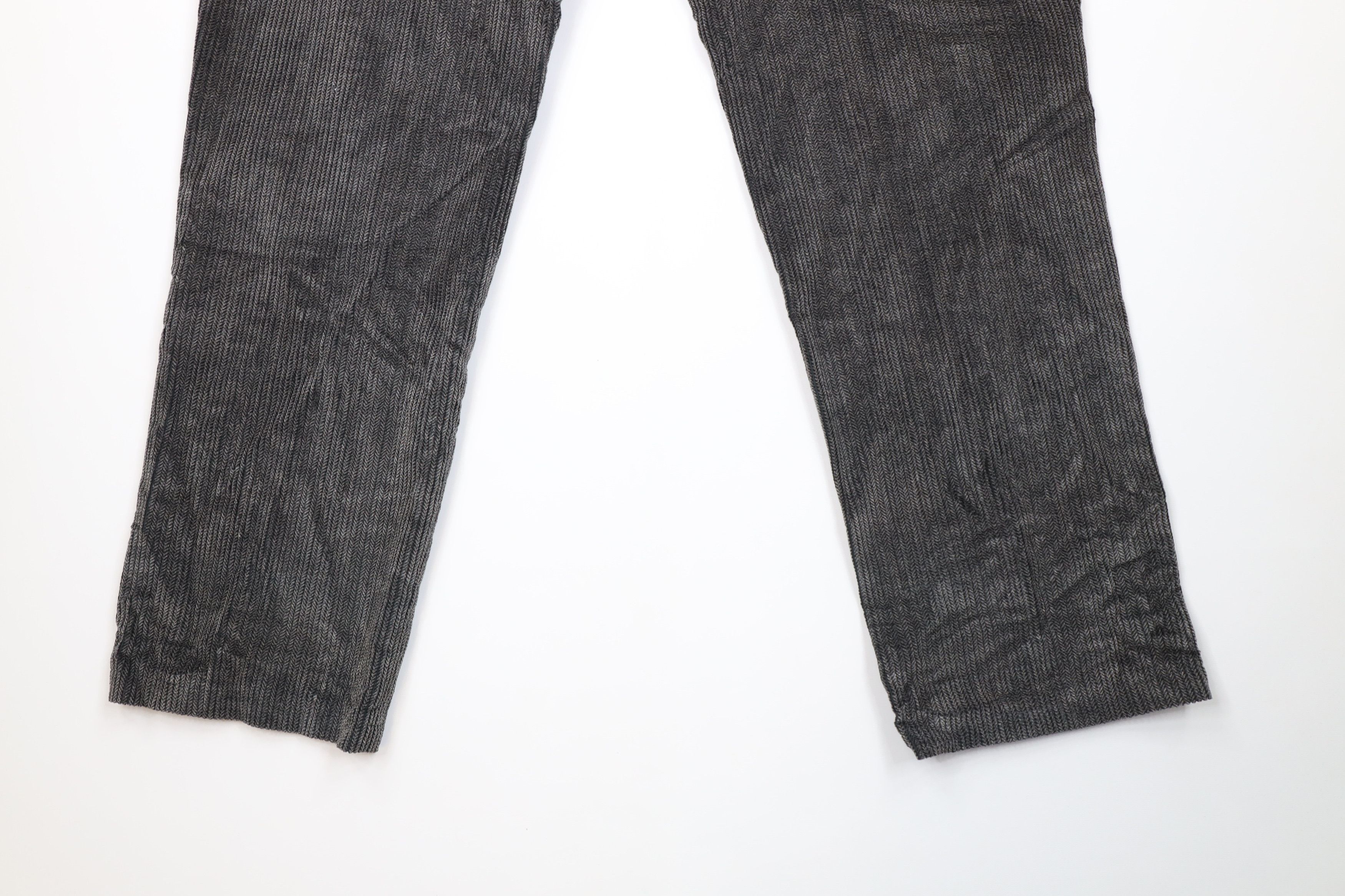 Vintage Vintage 90s Streetwear Pleated Heavy Wide Leg Corduroy Pants Size US 40 / EU 56 - 14 Thumbnail