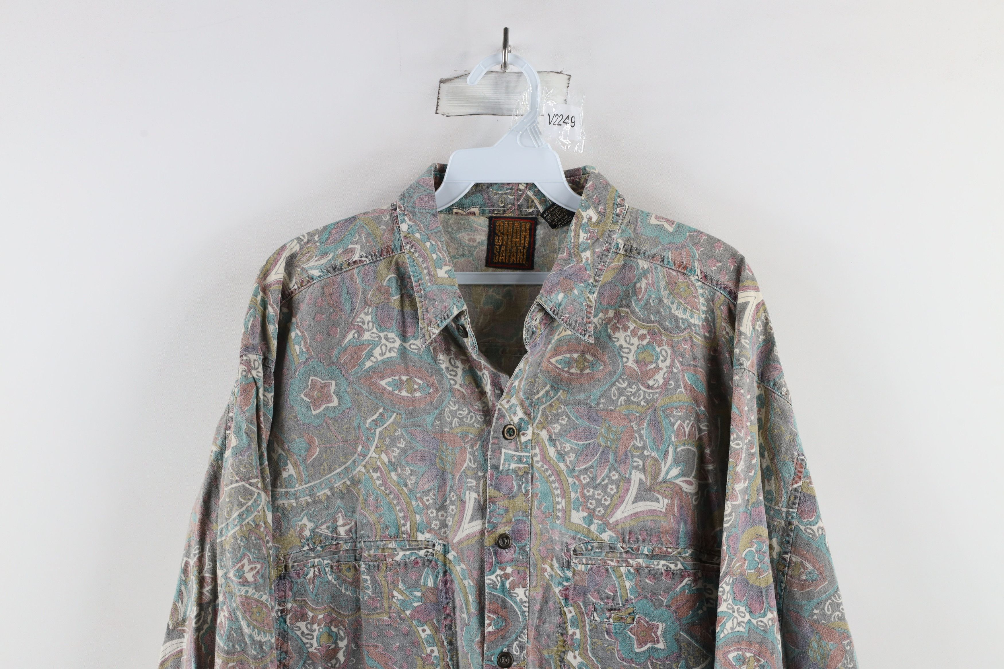 Vintage Vintage 90s Streetwear Paisley Flower Tapestry Button Shirt Size US XL / EU 56 / 4 - 2 Thumbnail