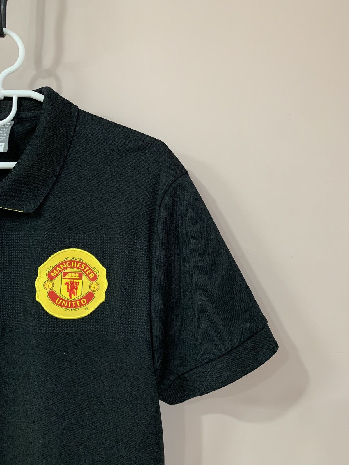 Nike Manchester United polo shirt Nike 2009 2010 soccer football Size US L / EU 52-54 / 3 - 4 Thumbnail