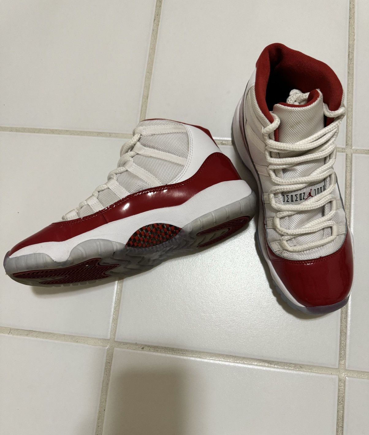 Nike Jordan Cherry 11 Size US 8 / IT 38 - 5 Thumbnail