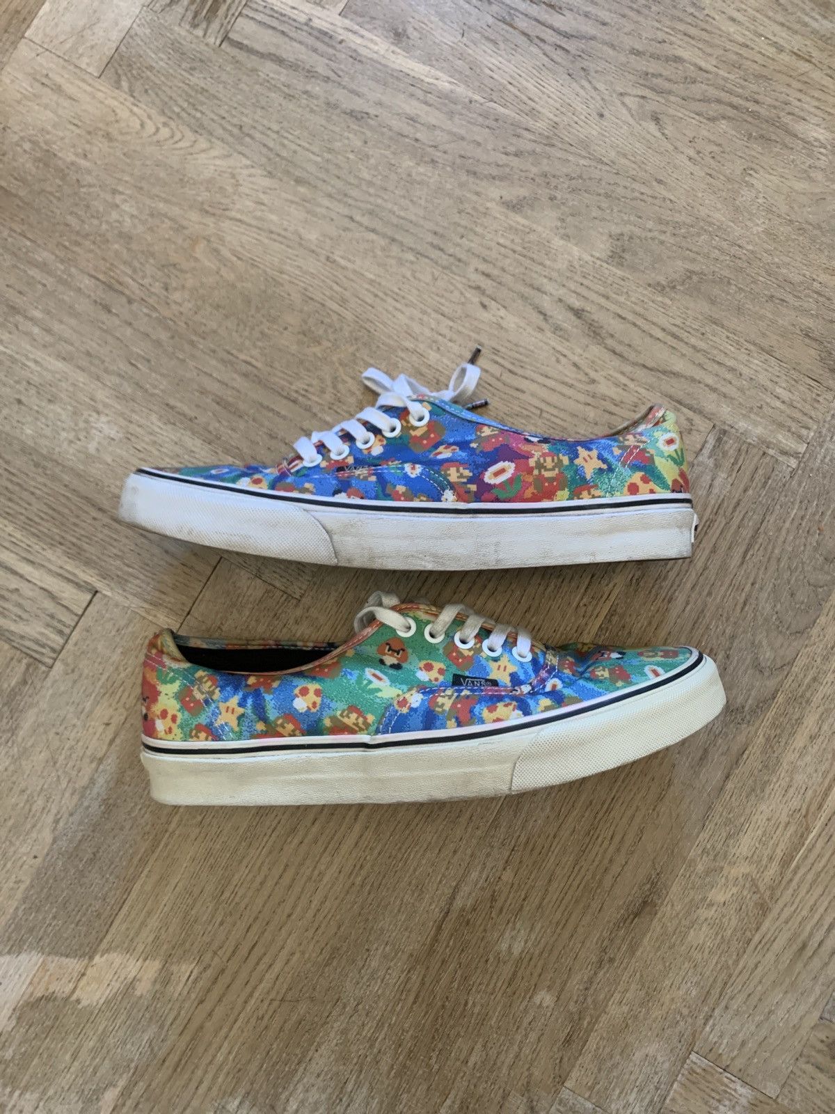 Nintendo × Vans Vans x nintendo mario bros Size US 9.5 / EU 42-43 - 2 Thumbnail