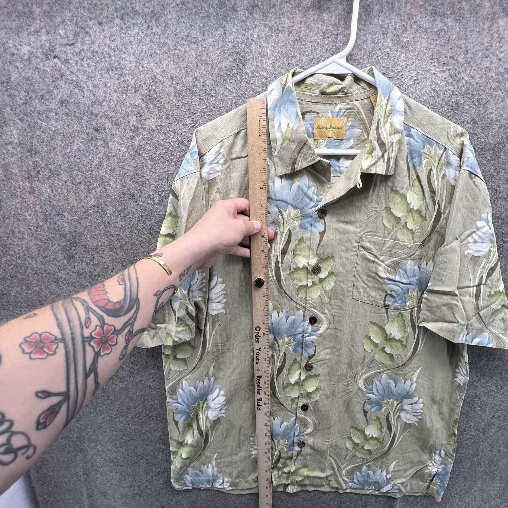 Tommy Bahama Tommy Bahama Shirt Mens M Floral Silk Hawaiian Short Sleeve Button Front Size US M / EU 48-50 / 2 - 4 Thumbnail