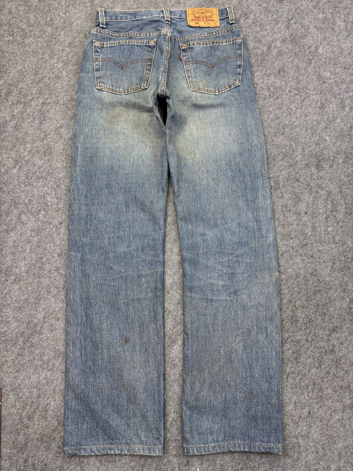 Levi's Vtg Levis 501 Medium Wash Original Denim F948 Size US 27 - 14 Thumbnail