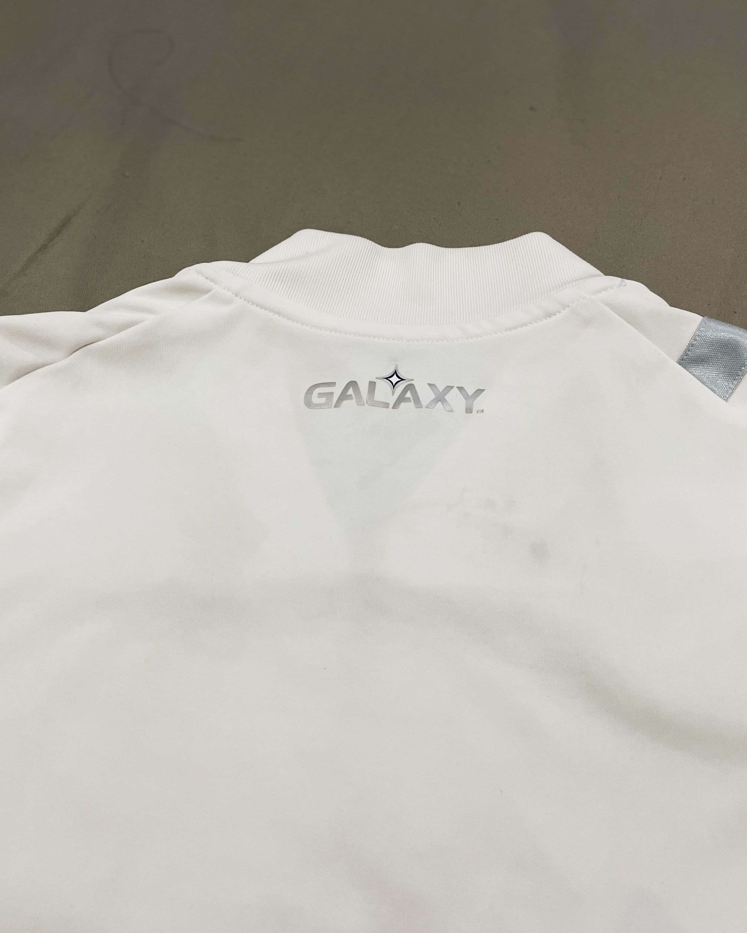 Adidas LA Galaxy Home Kit 2020 2021 Size US M / EU 48-50 / 2 - 4 Thumbnail