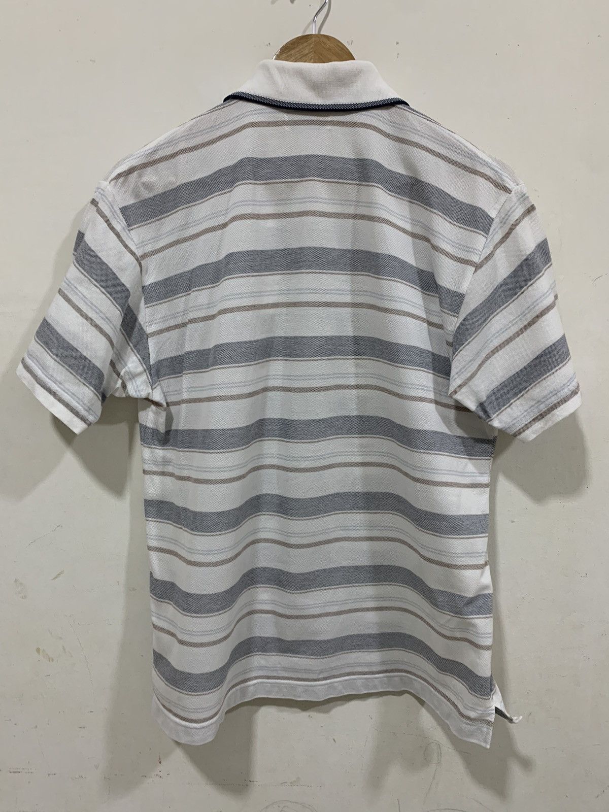 Designer Hush puppies shirt size L Large White Stripes Size US L / EU 52-54 / 3 - 6 Thumbnail
