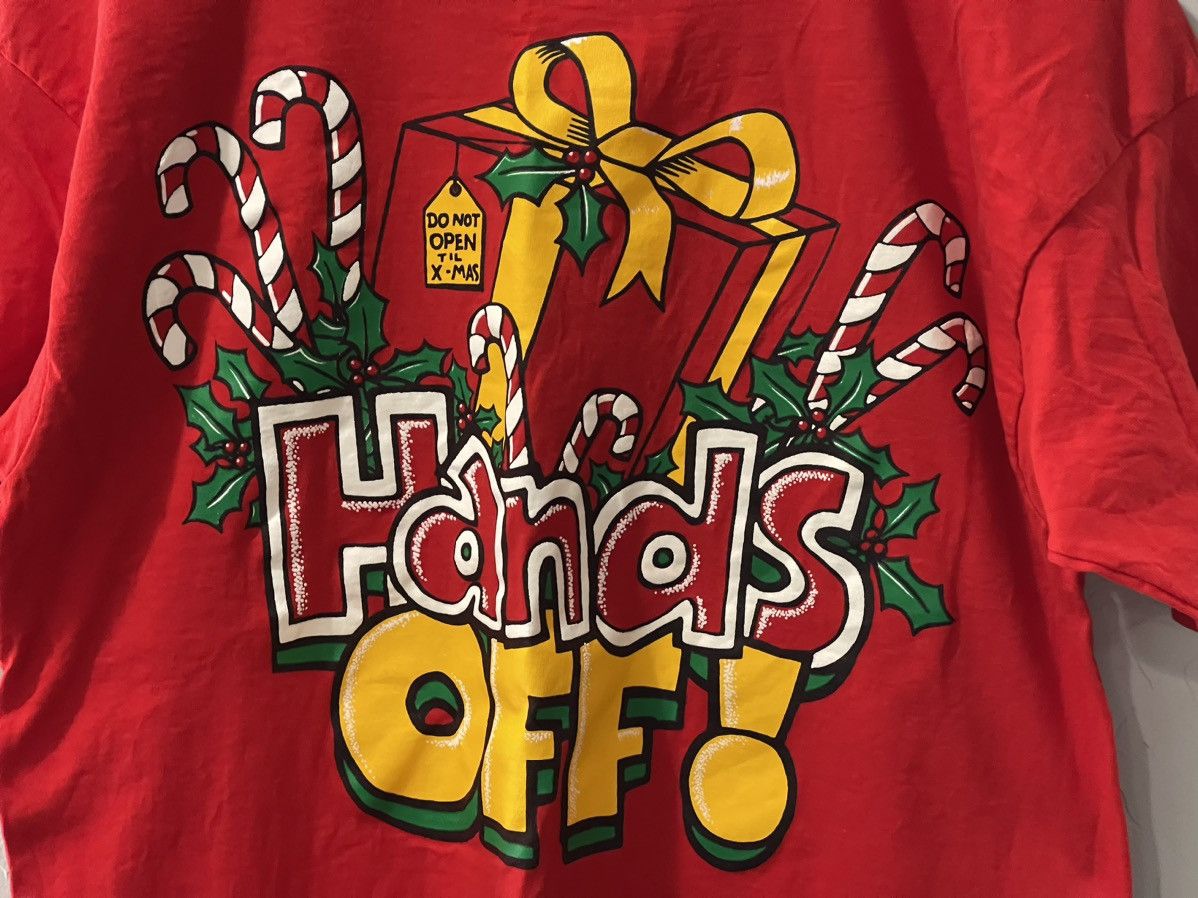 Vintage Vintage Christmas “Hands Off” Presents Funny Shirt Medium Size US M / EU 48-50 / 2 - 2 Thumbnail