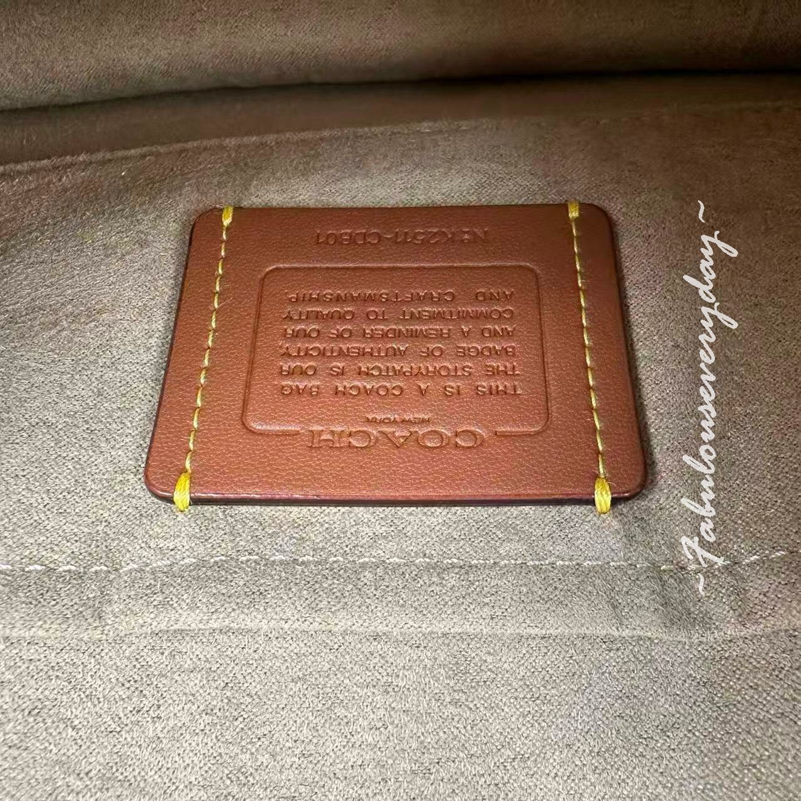 Coach Coach Klare Crossbody Bag Heart Rivets In Leather/Gold/Chalk Size ONE SIZE - 8 Thumbnail