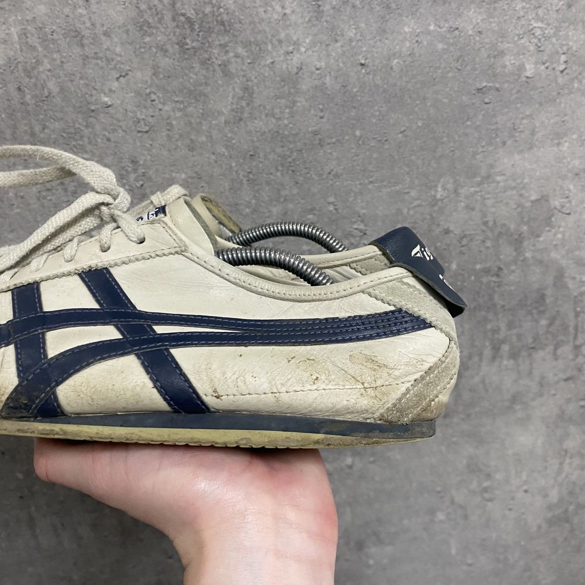 Asics Asics Onitsuka Tiger Mexico 66 Sneakers Rare Size US 9.5 / EU 42-43 - 10 Thumbnail