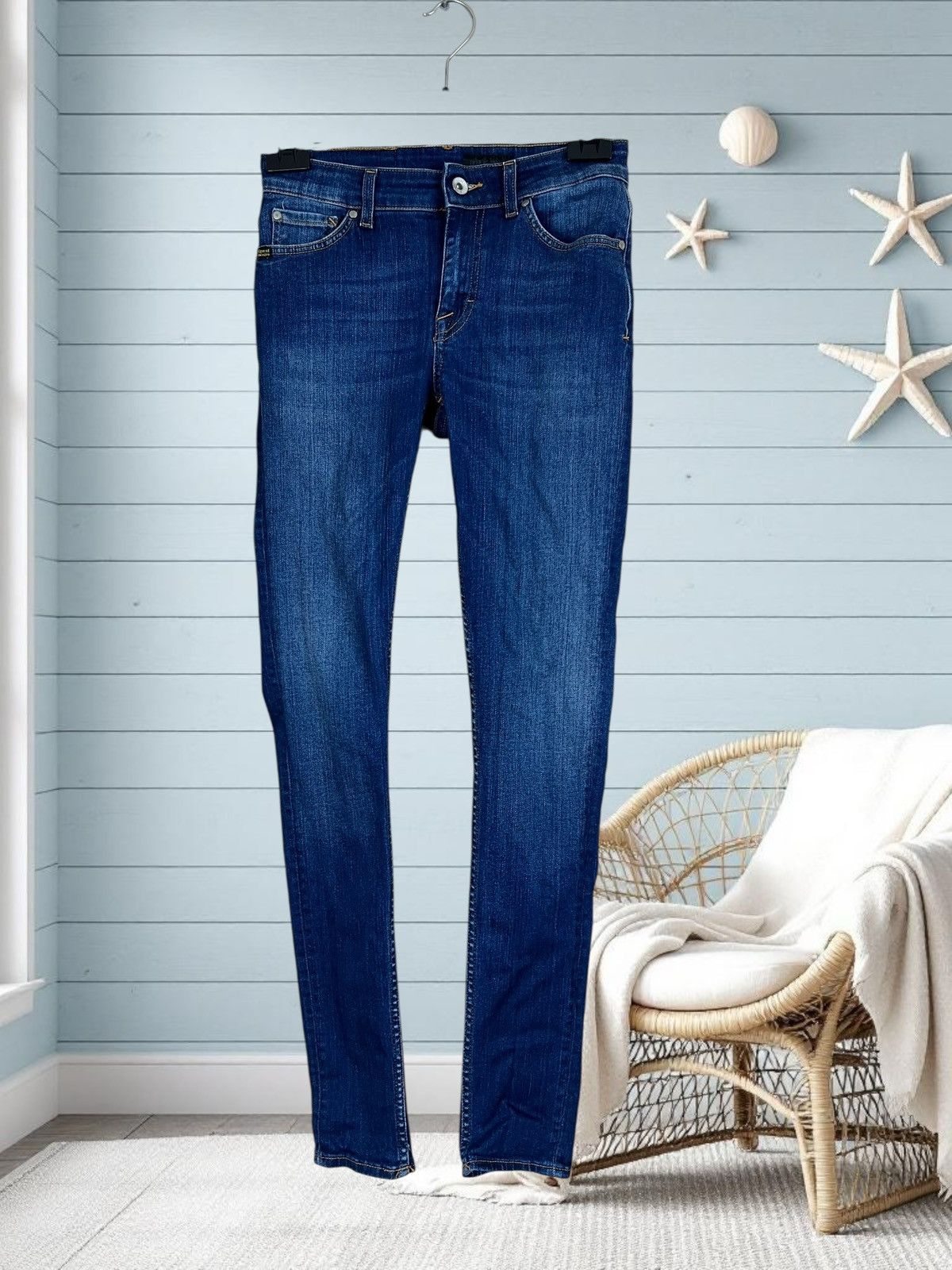 Tiger of Sweden Tiger of Sweden Slight jeans size W26 L30 Size 26" / US 2 / IT 38 - 1 Thumbnail
