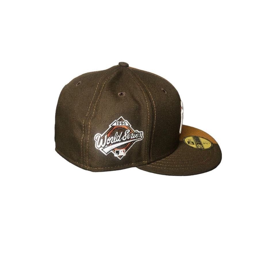 New Era New Era New York Yankees 59FIFTY fitted hat cap size 7 1/2 Size ONE SIZE - 3 Thumbnail