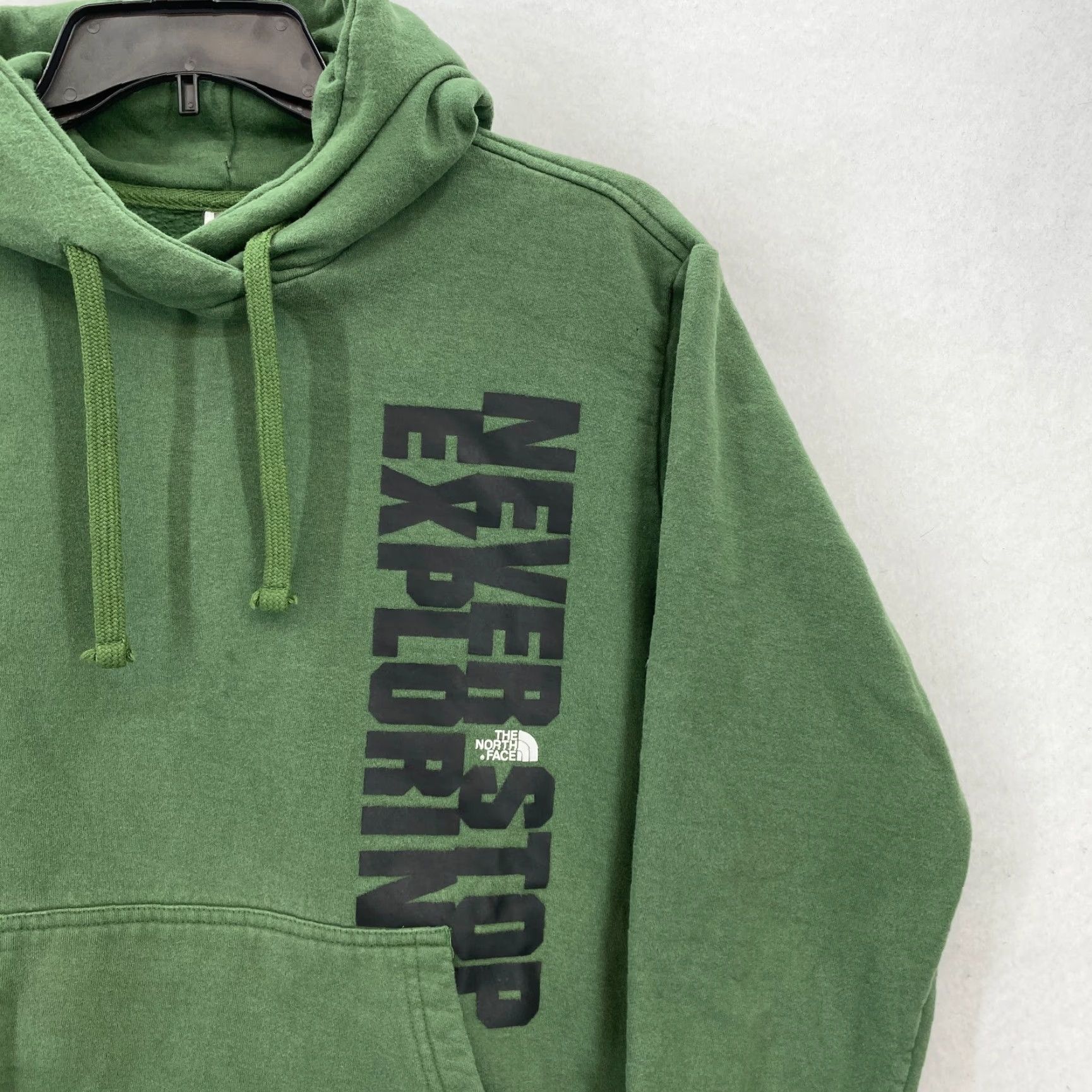 The North Face The North Face Hoodie Sweatshirt Mens L Green Logo Drawstring Pullover Hiking Size US L / EU 52-54 / 3 - 2 Thumbnail