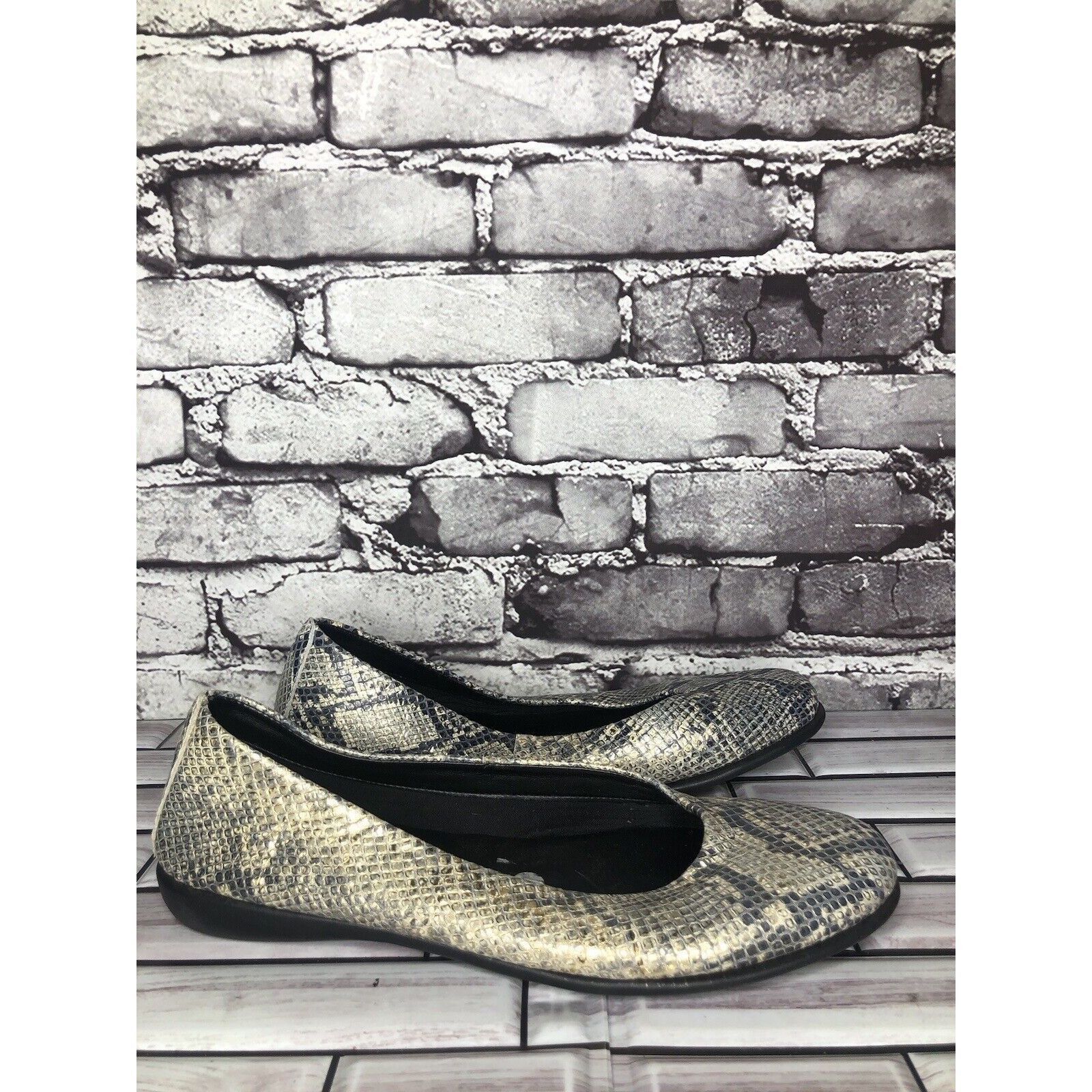 A-Flex The Flexx Gray Python Snake Skin Round Toe Wedge Flats Shoes Size US 8 / IT 38 - 3 Thumbnail