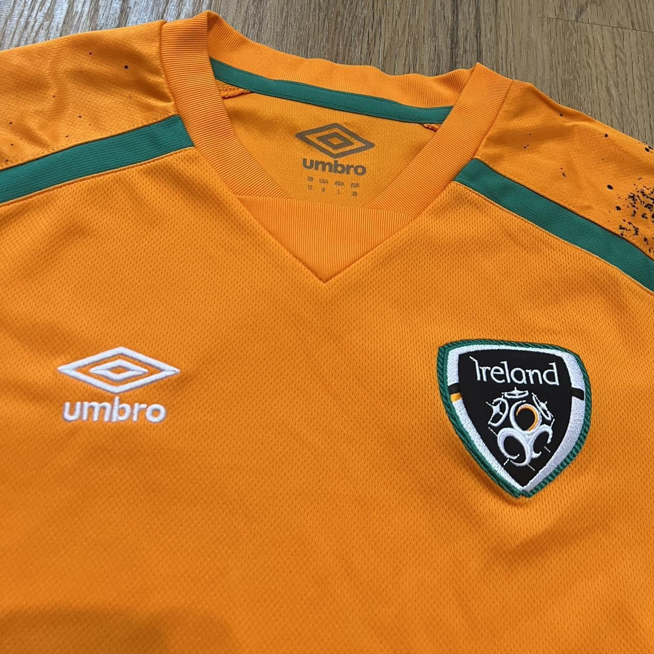 Umbro Umbro Ireland home football shirt in orange Size US S / EU 44-46 / 1 - 3 Thumbnail