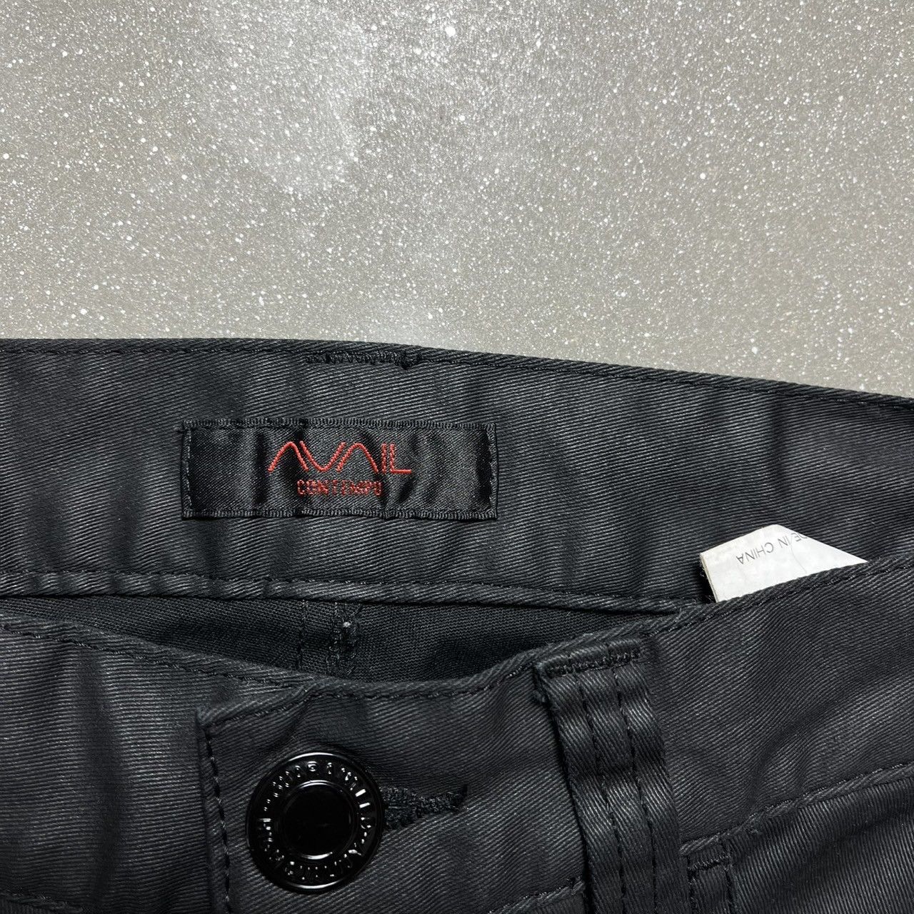 Japanese Brand × Le Grande Bleu (L.G.B.) Japanese Brand Black Coated Jeans Size US 29 - 2 Thumbnail