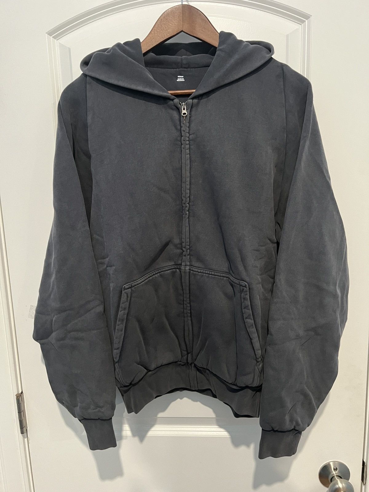 Balenciaga × Gap × Yeezy Yeezy Gap Zip Up Hoodie Poetic Black Medium Size US M / EU 48-50 / 2 - 1 Thumbnail