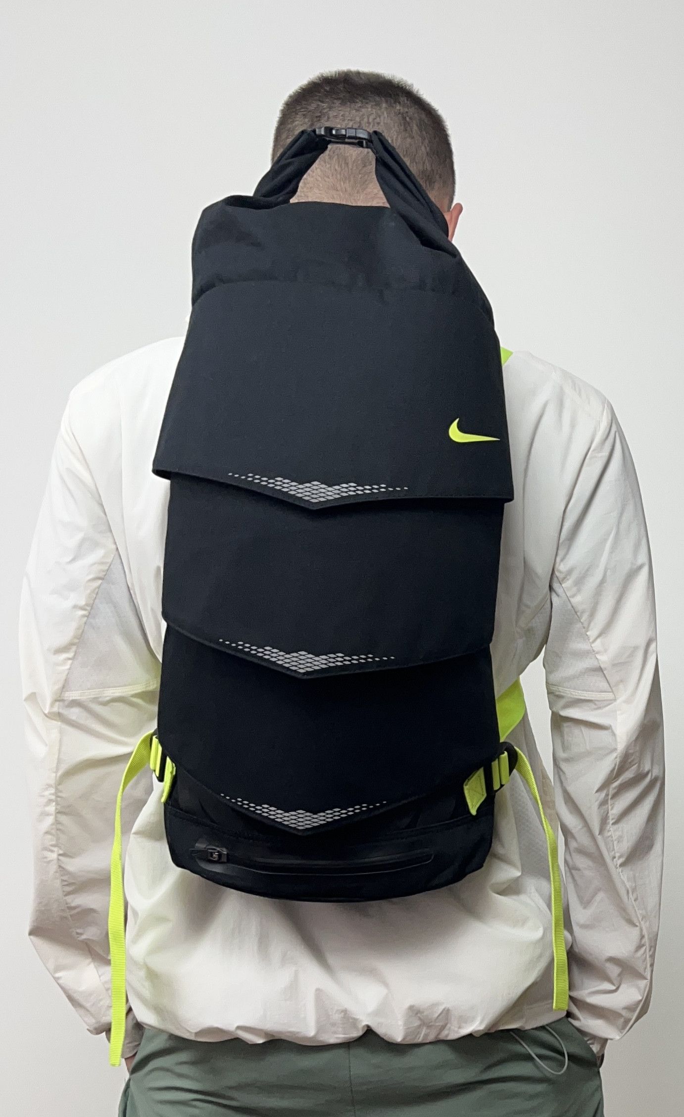Nike Rare Nike MOG Bolt Expandable Backpack Utility Size ONE SIZE - 2 Thumbnail