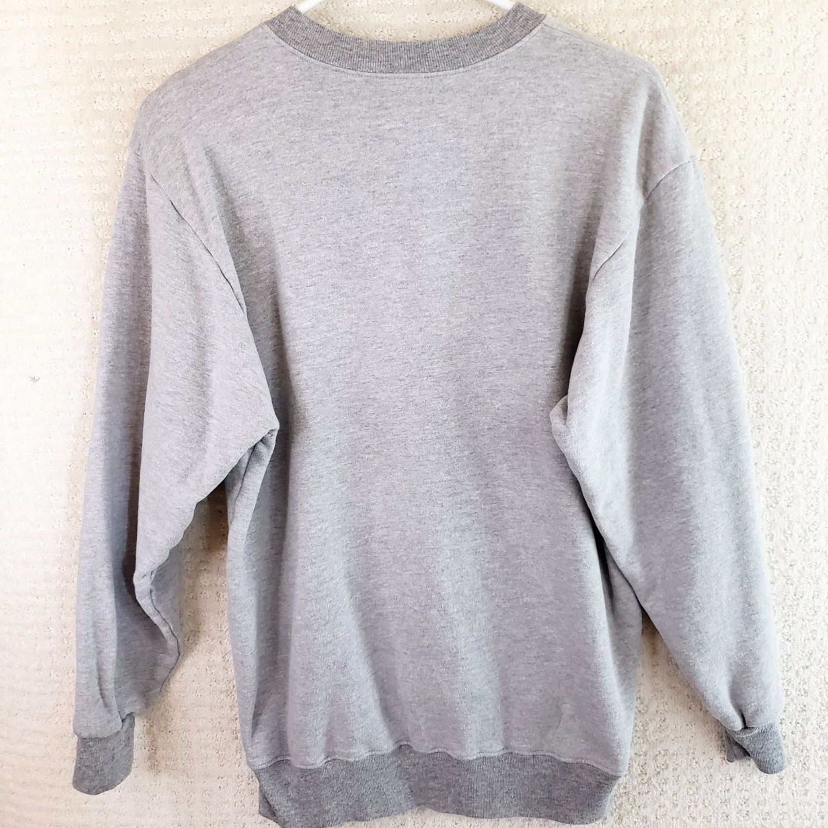 Vintage VINTAGE USMC Sweatshirt Women's Large Gray Emblem Front Military Logo 90s Womens L Gray Crew Neck Pullover Knit Cotton Long Sleeve Regular Fit Size L / US 10 / IT 46 - 7 Thumbnail