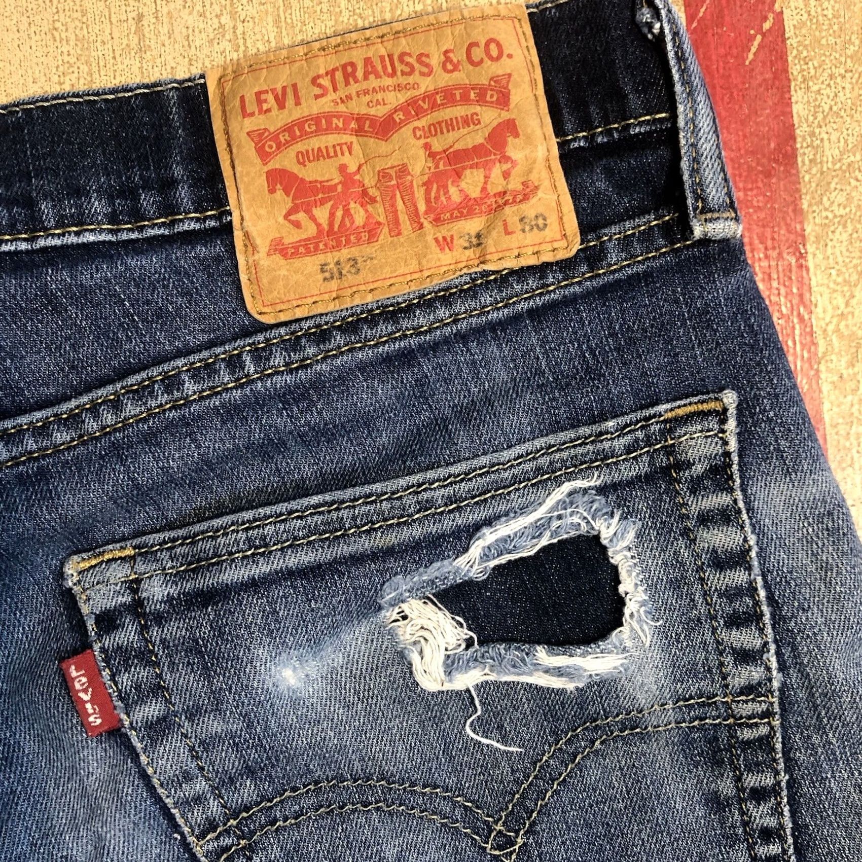 Levi's Levi's 513 Cutoff Shorts Womens 31 Raw Hem Cut Off Denim Jean Blue Distressed Size 24" / US 00 / IT 34 - 4 Thumbnail