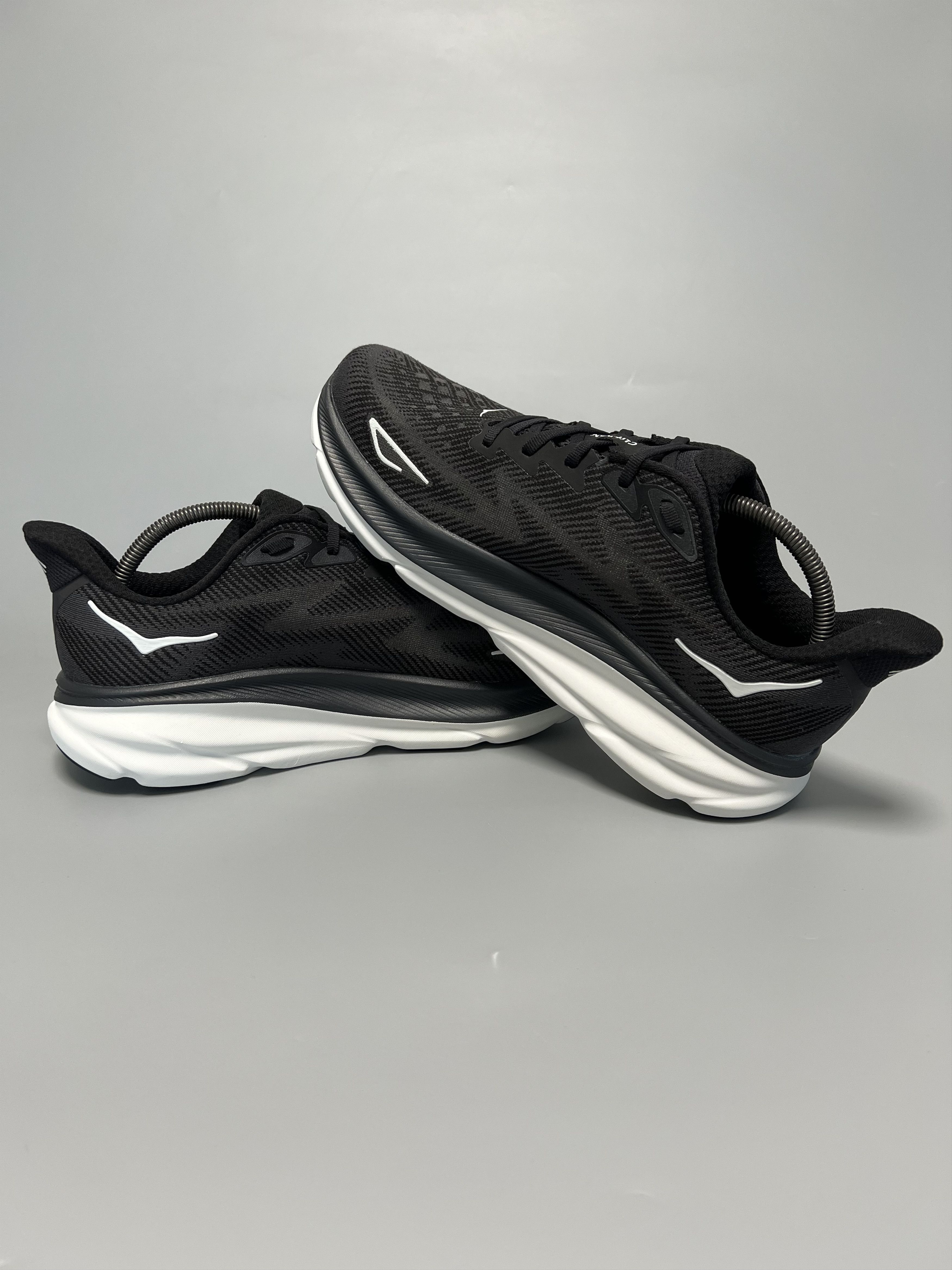 Hoka 11.5D Hoka One One Clifton 9 Running Shoes 1127895-BWHT Size US 11.5 / EU 44-45 - 5 Thumbnail