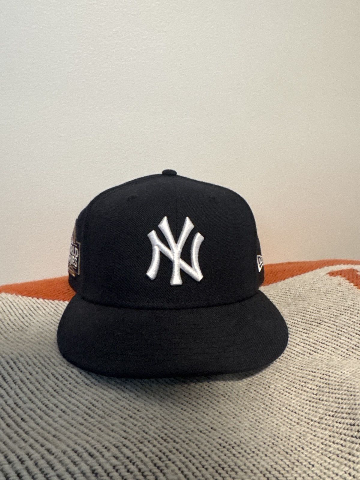 4GSELLER 4GSELLER x New Era New York Yankees World Series Fitted Hat Size ONE SIZE - 2 Thumbnail
