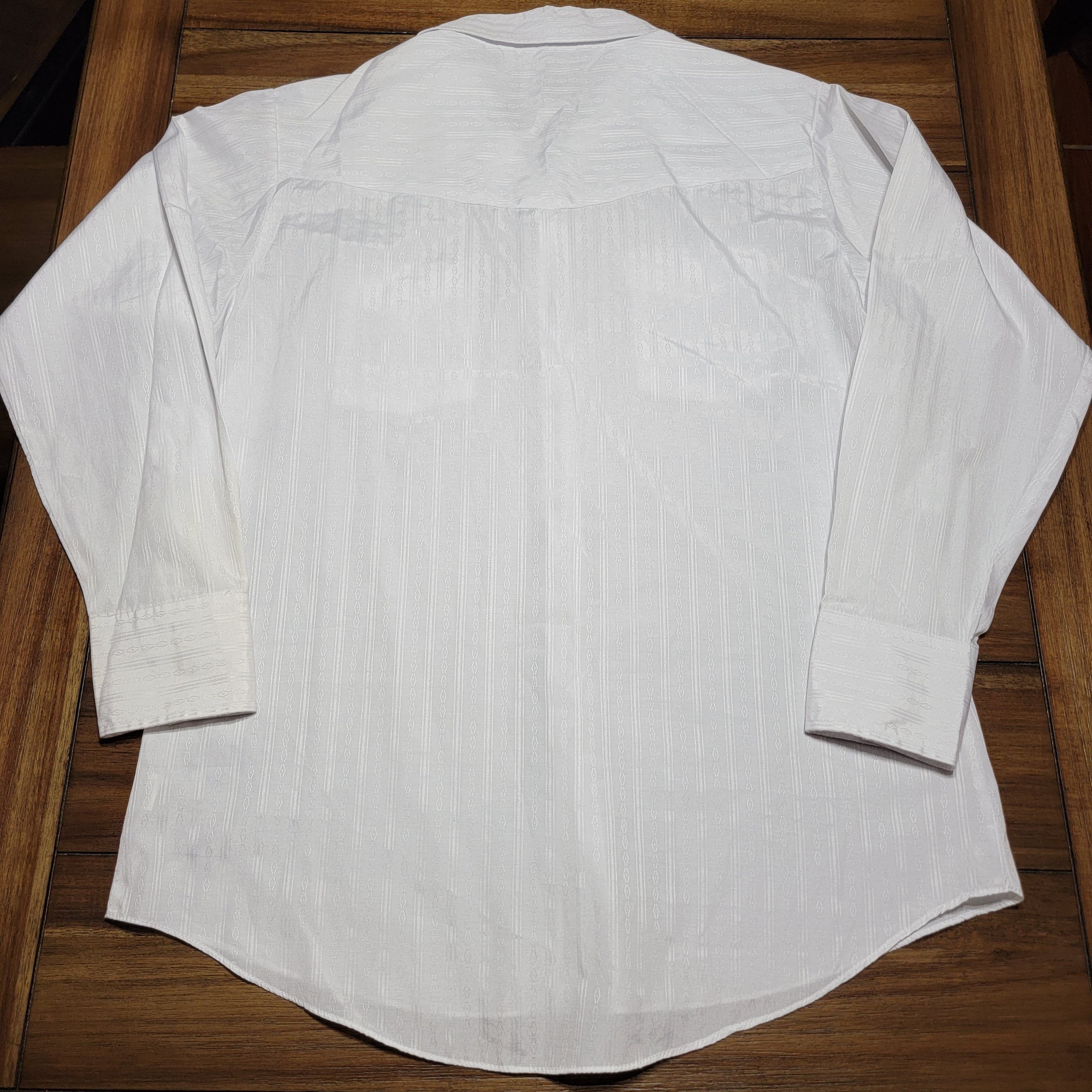Other Ely Cattleman Pearl Snaps LS Western - Large (16 1/2 x 34) Size US L / EU 52-54 / 3 - 5 Thumbnail