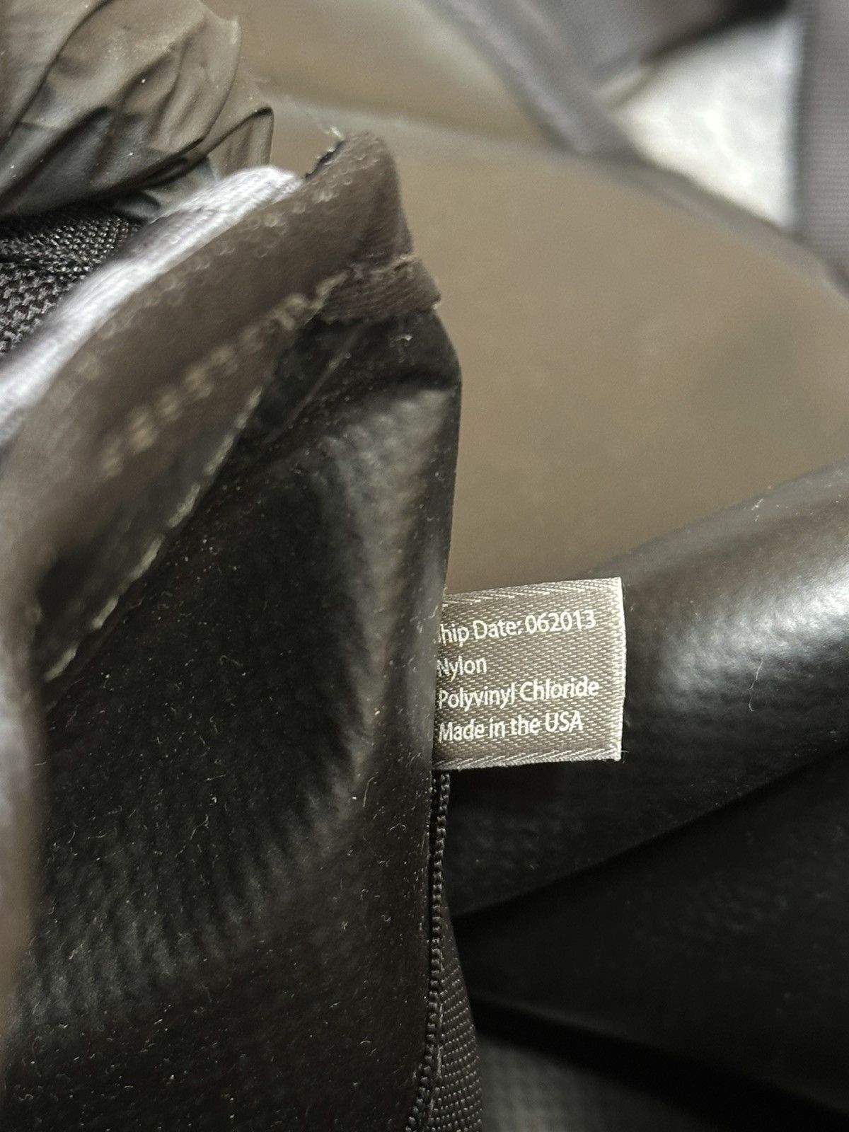 Chrome Industries Chrome Industries messenger bag water-resistant material. Size ONE SIZE - 16 Thumbnail