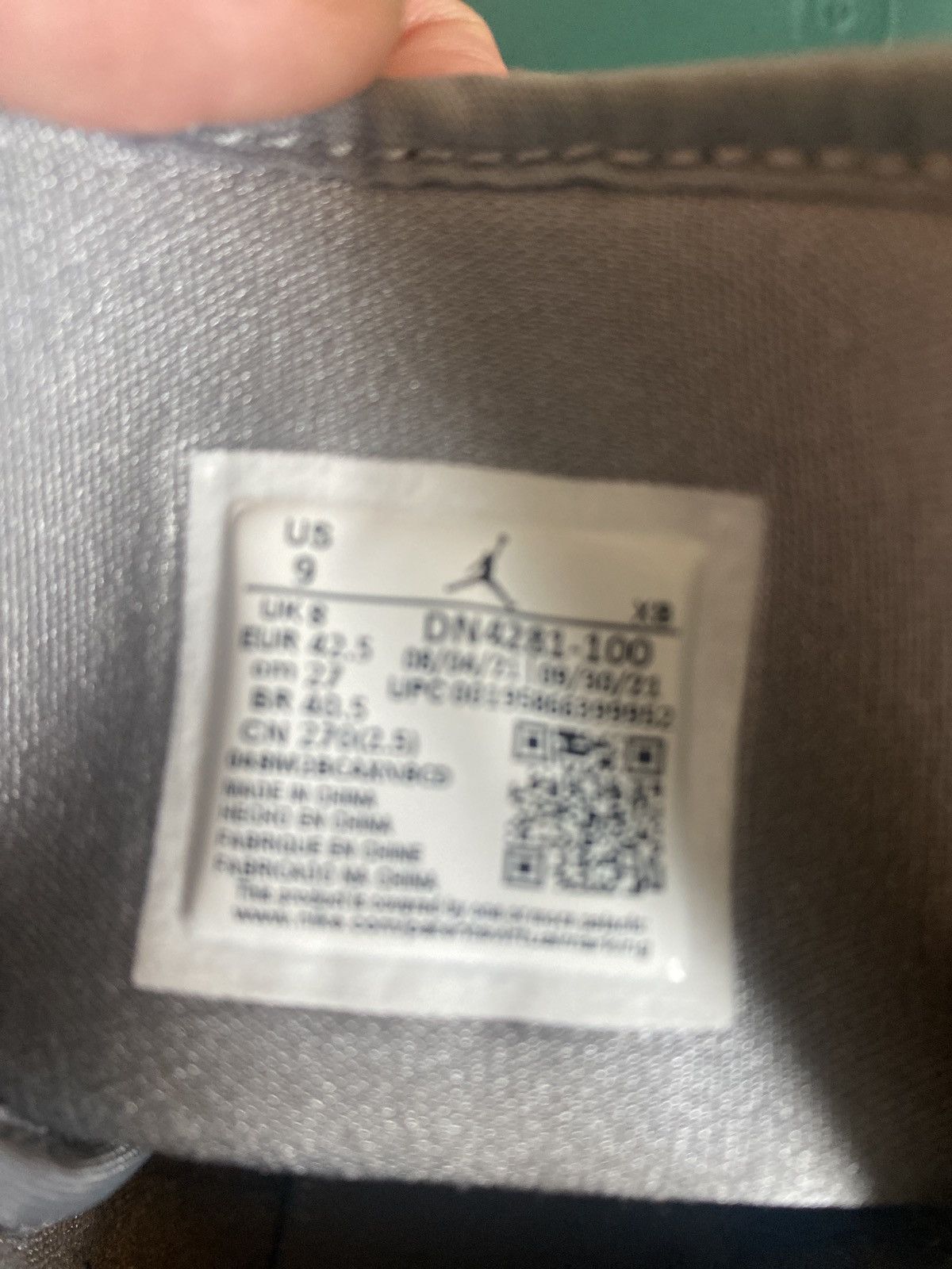 Jordan Brand × Nike Jordan 1 mid particle gray/ coconut milk Size US 9 / EU 42 - 6 Thumbnail